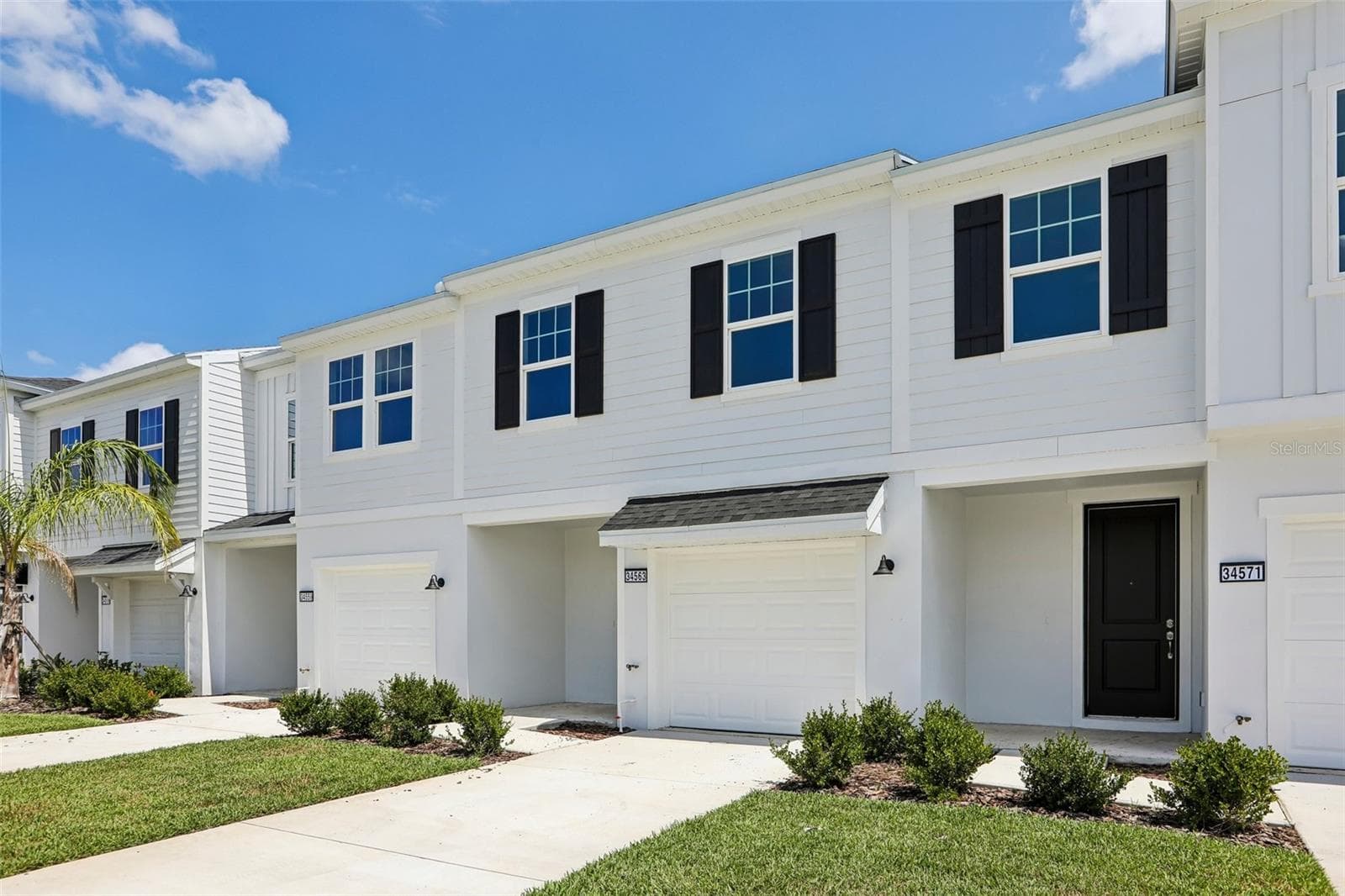 Townhouse at 34563 TURPINS AVE, ZEPHYRHILLS, photo 2 of 27
