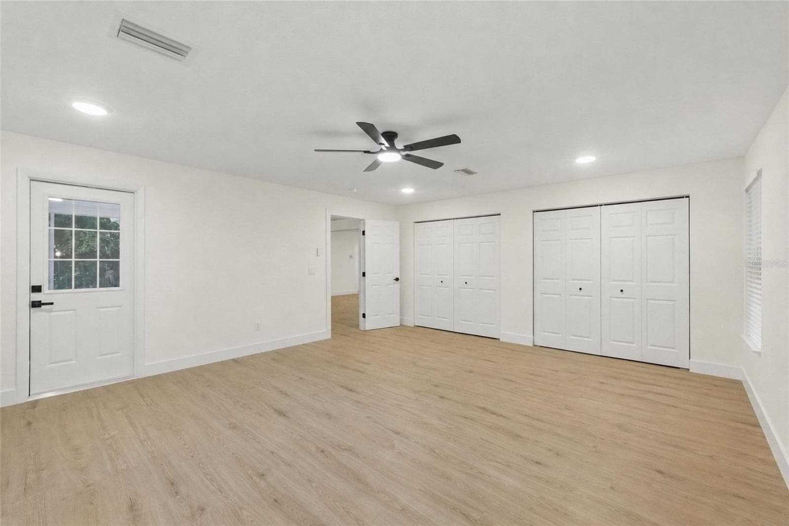 Single Family Residence at 435 MEHLENBACHER RD, LARGO, photo 18 of 44