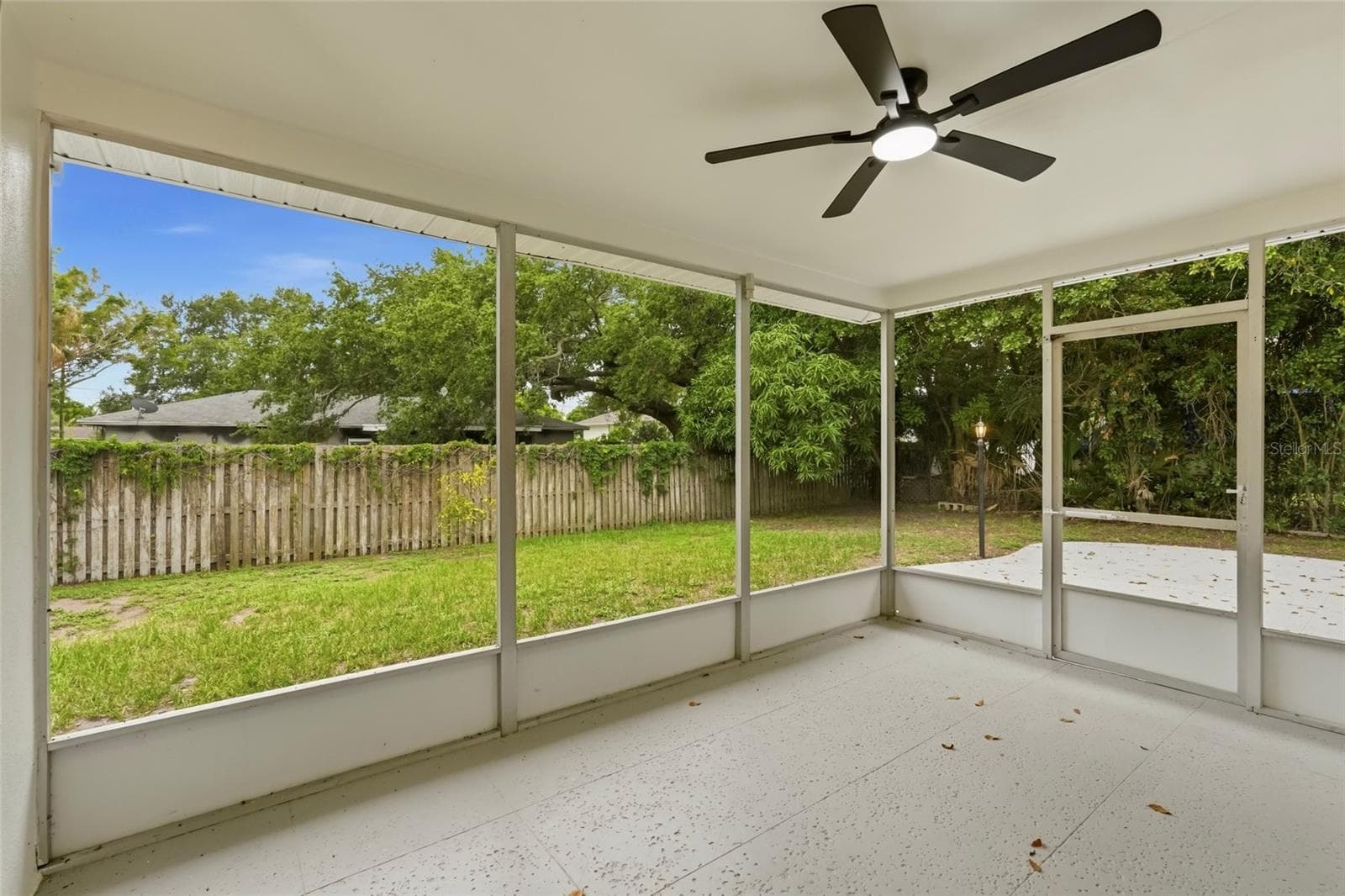 Single Family Residence at 435 MEHLENBACHER RD, LARGO, photo 31 of 44