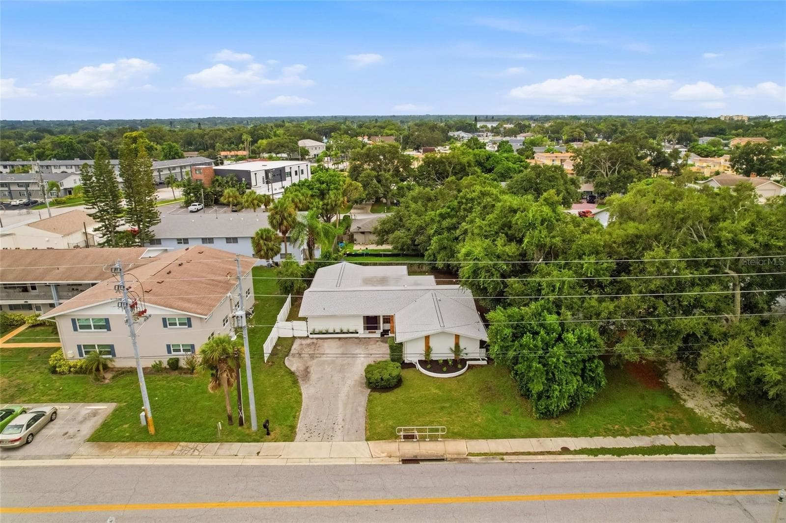 Single Family Residence at 435 MEHLENBACHER RD, LARGO, photo 38 of 44