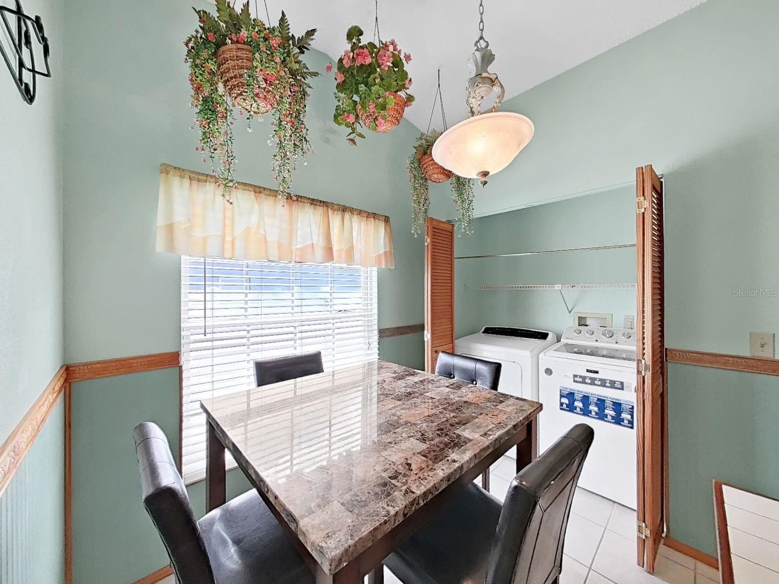 Single Family Residence at 726 STILLVIEW CIR, BRANDON, photo 22 of 56