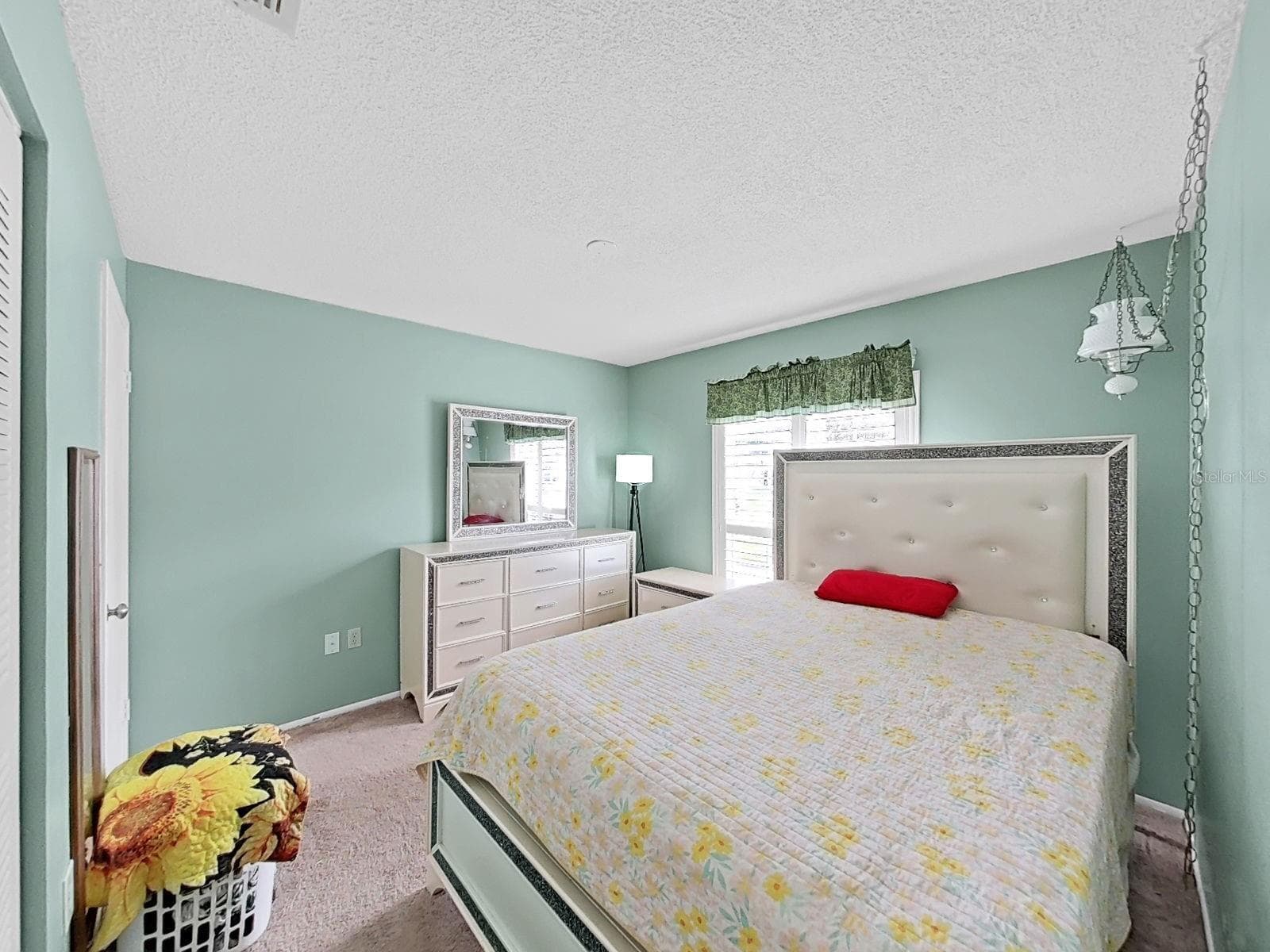 Single Family Residence at 726 STILLVIEW CIR, BRANDON, photo 25 of 56