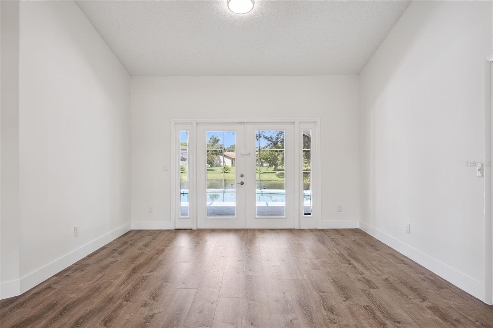 Single Family Residence at 14706 EAGLE VIEW CT, ORLANDO, photo 11 of 63