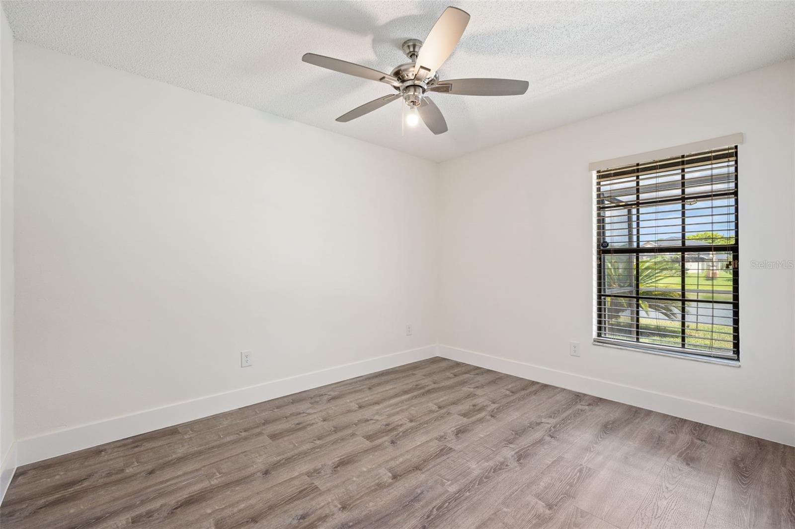 Single Family Residence at 14706 EAGLE VIEW CT, ORLANDO, photo 39 of 63