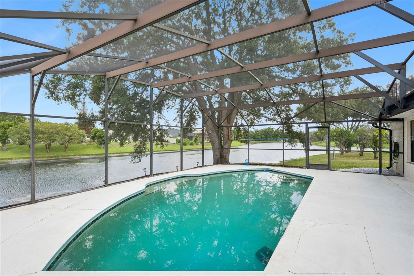 Single Family Residence at 14706 EAGLE VIEW CT, ORLANDO, photo 6 of 63