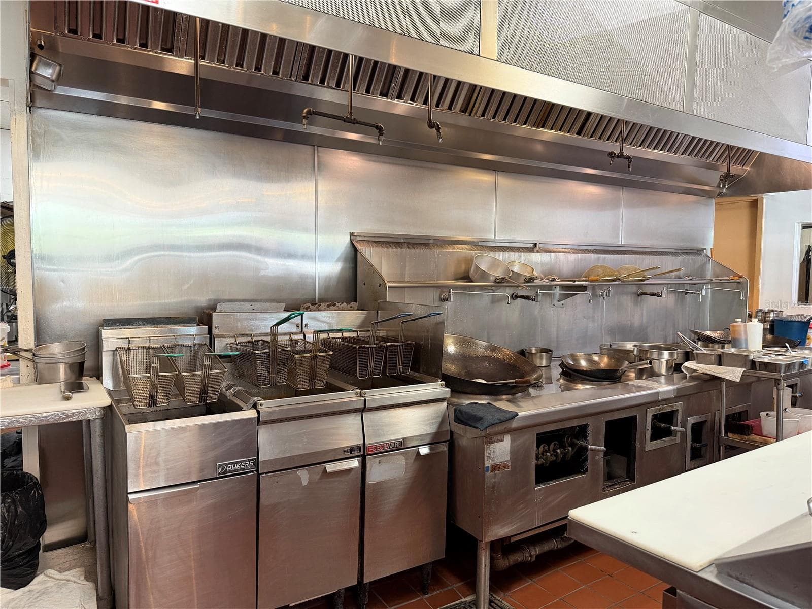 Restaurant at 12141 S ORANGE BLOSSOM TRL, ORLANDO, photo 9 of 25