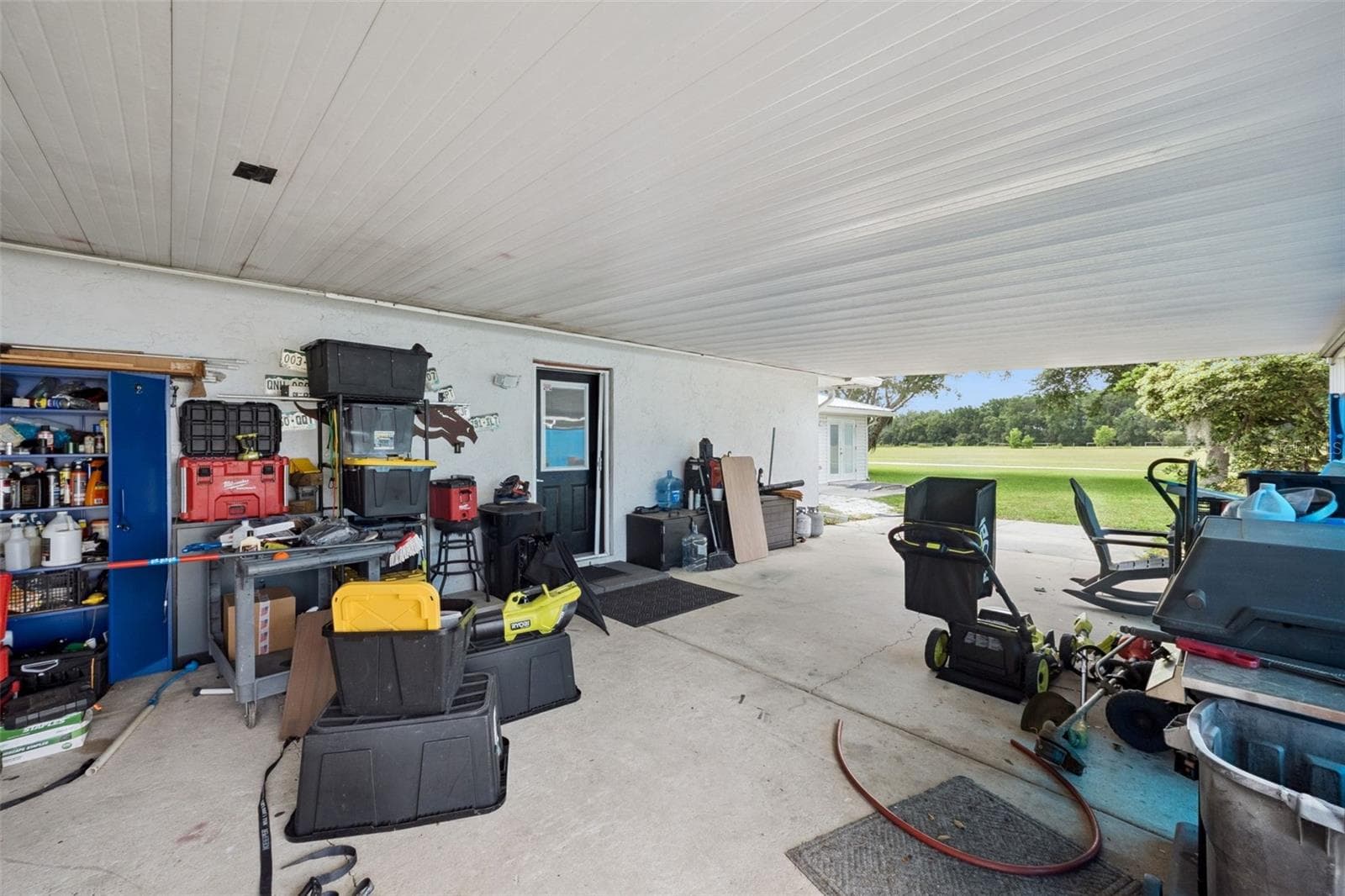 Work area attached to the main house - 15000 S US HIGHWAY 441 HWY S, SUMMERFIELD