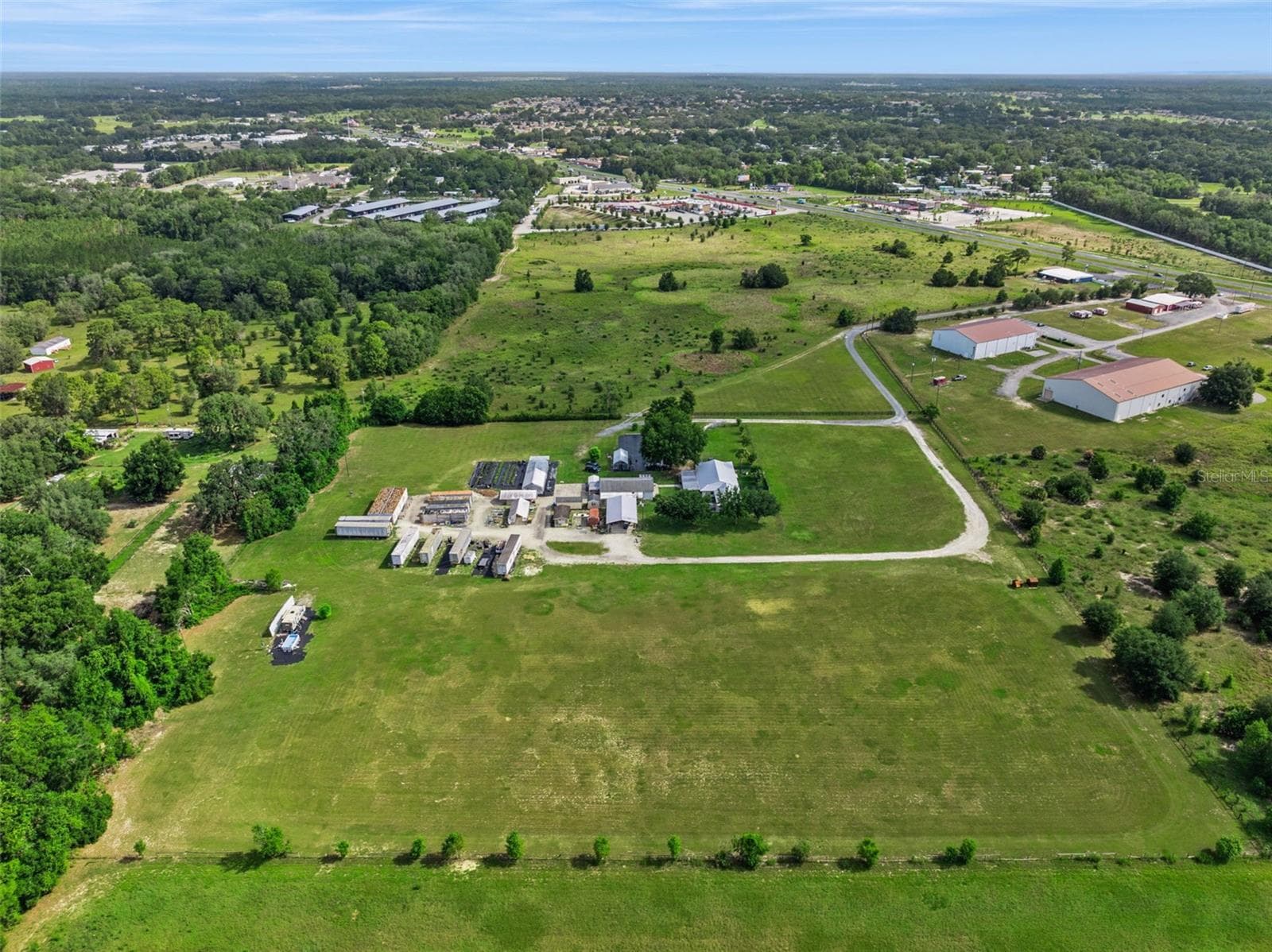 Nearly 12 acres of prime property off Highway 441 - 15000 S US HIGHWAY 441 HWY S, SUMMERFIELD