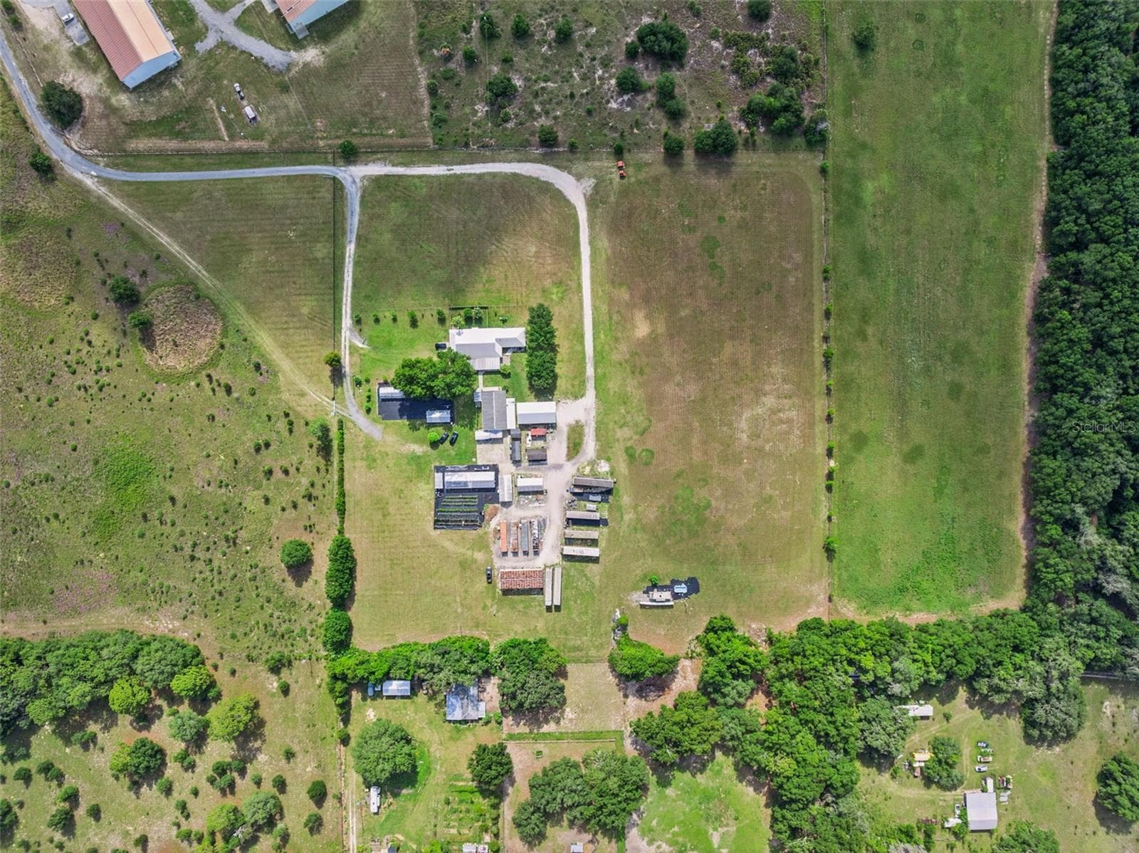 Business at 15000 S US HIGHWAY 441 HWY S, SUMMERFIELD, photo 35 of 49