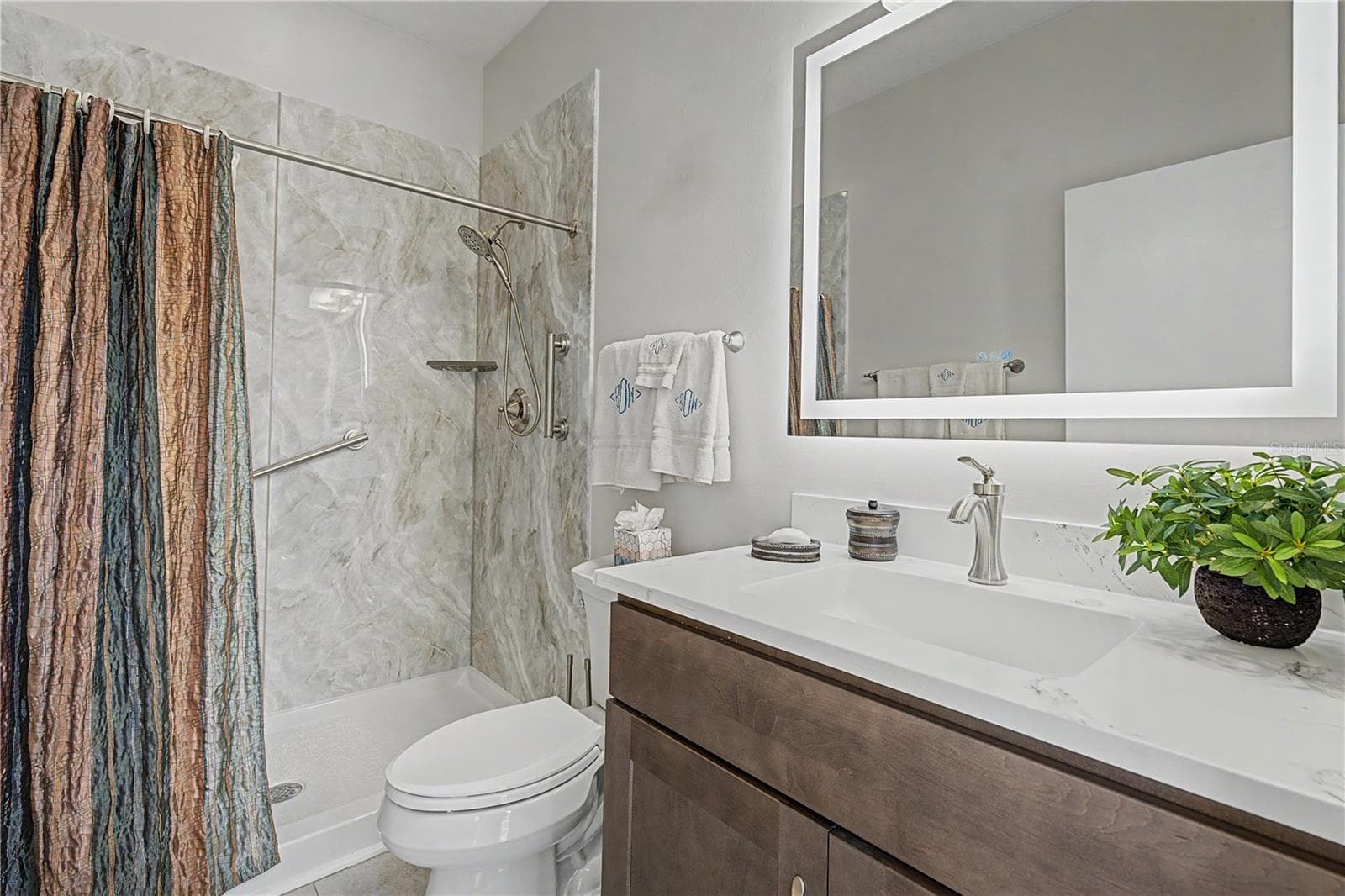 Single Family Residence at 2093 SWAN LN, PALM HARBOR, photo 34 of 55