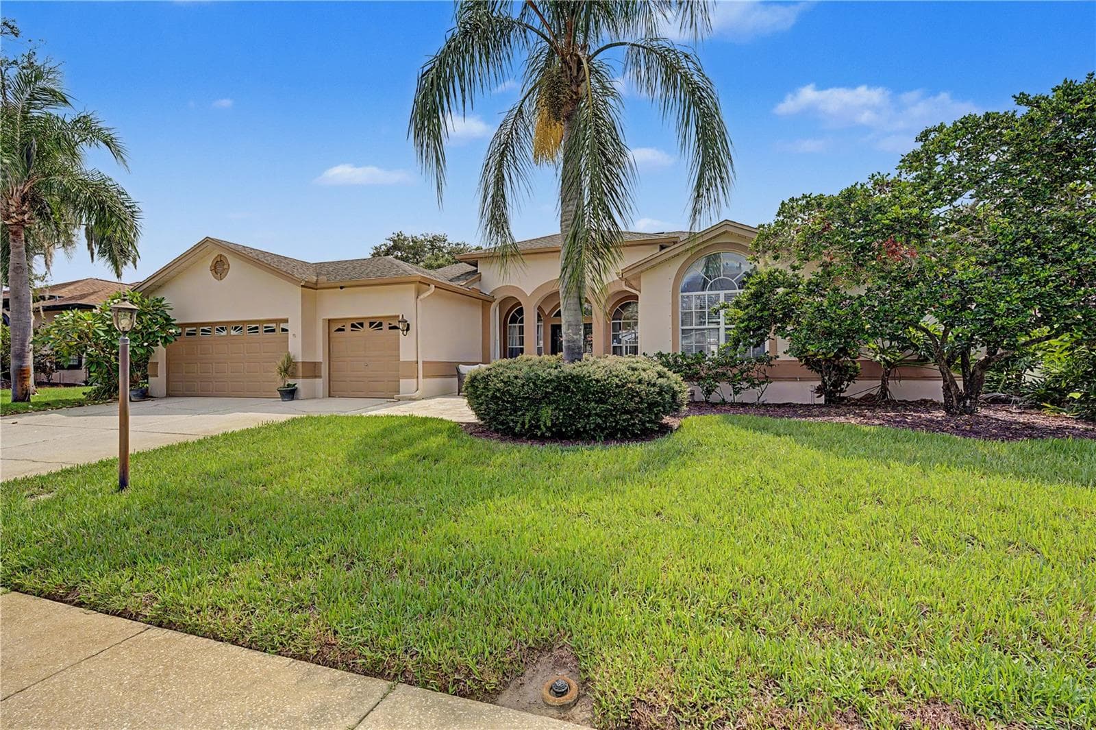 Single Family Residence at 2093 SWAN LN, PALM HARBOR, photo 48 of 55