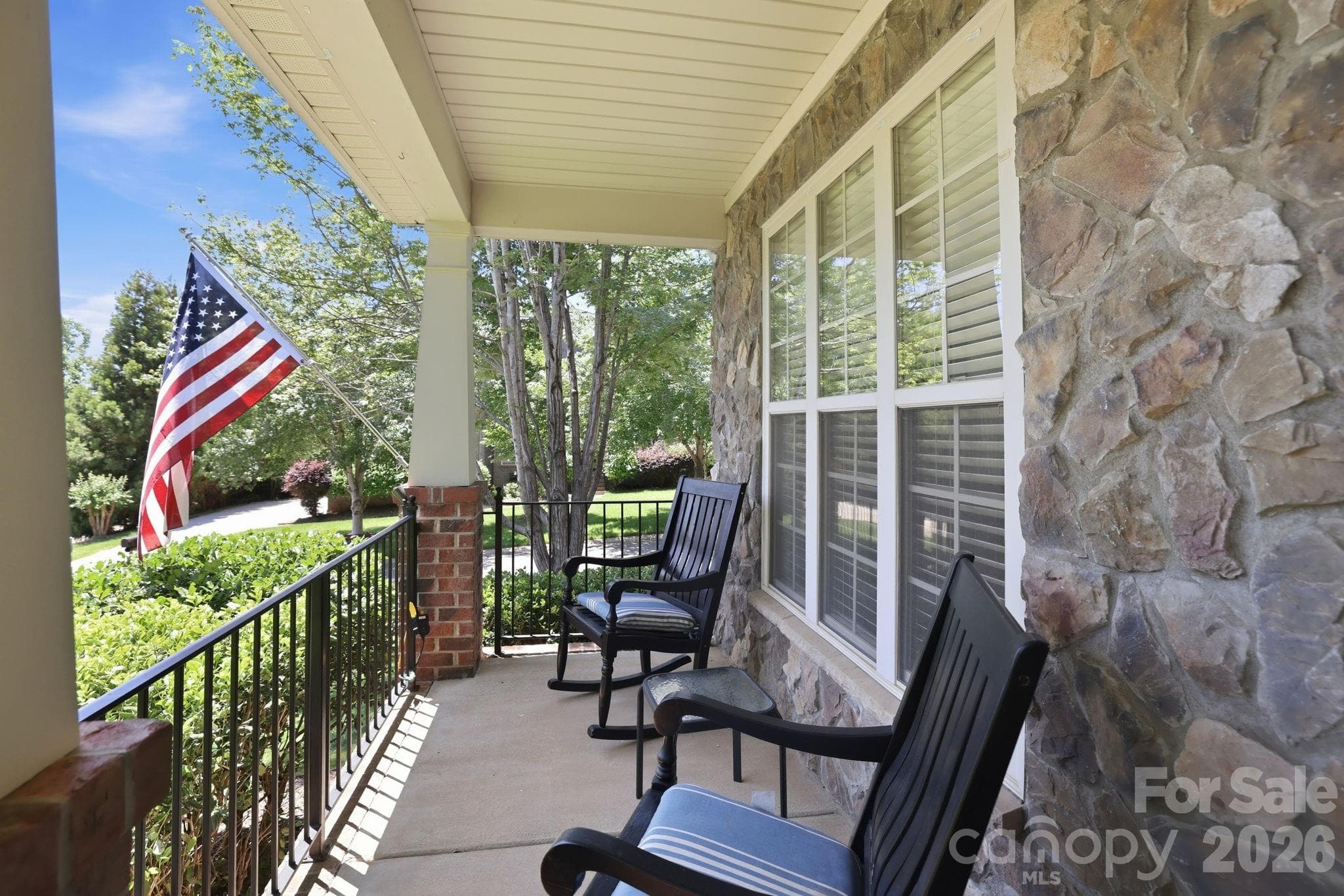Single Family Residence at 705 Glenn Allen Way, Fort Mill, photo 4 of 48