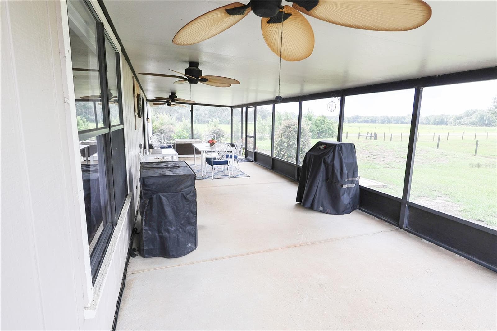 Single Family Residence at 5015 TWIN LAKES LN, BARTOW, photo 32 of 48