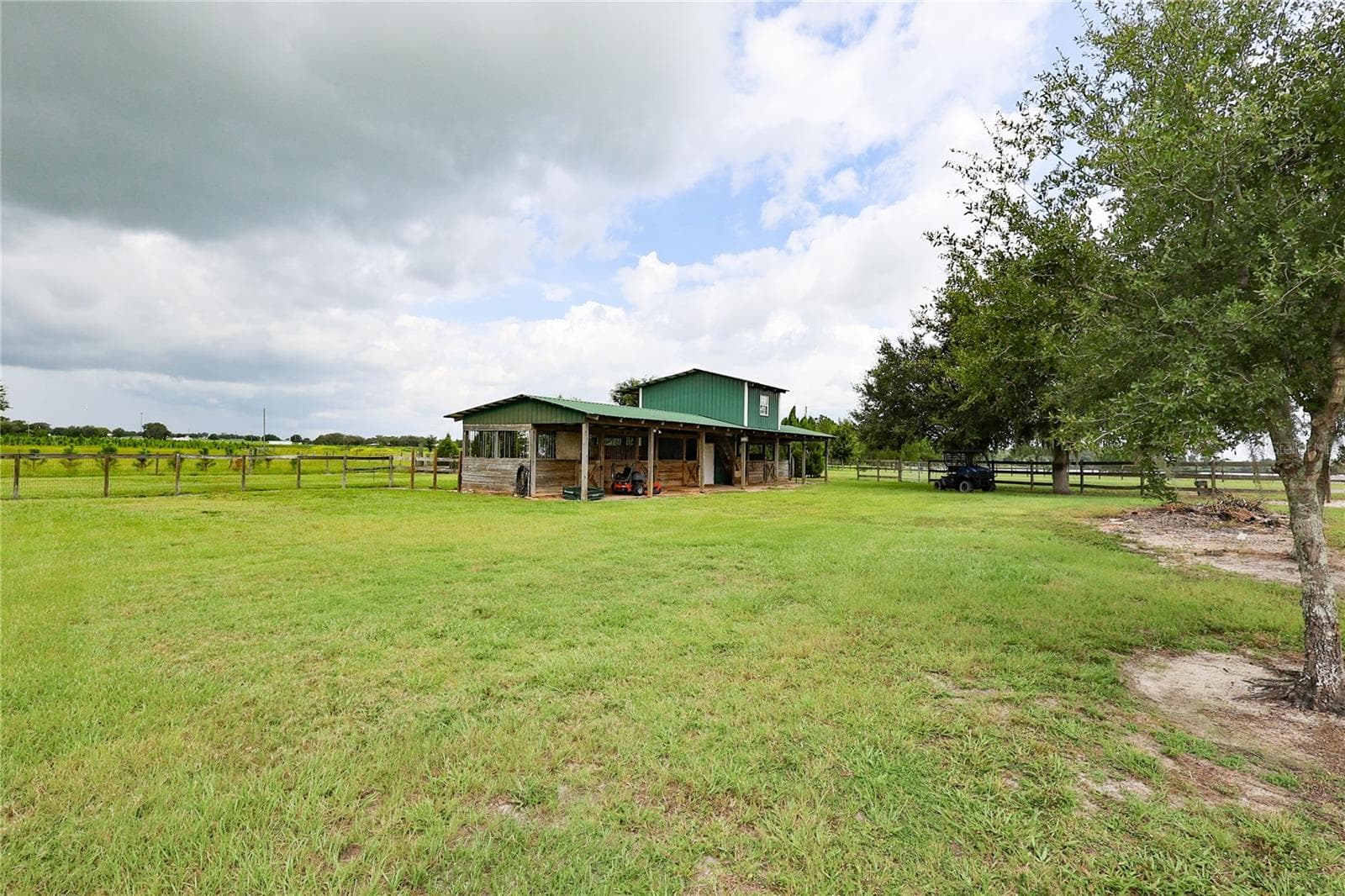 Single Family Residence at 5015 TWIN LAKES LN, BARTOW, photo 41 of 48