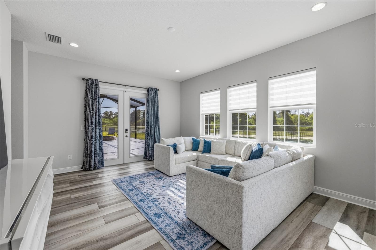 Single Family Residence at 5254 WOLF CREEK DR, APOLLO BEACH, photo 29 of 75