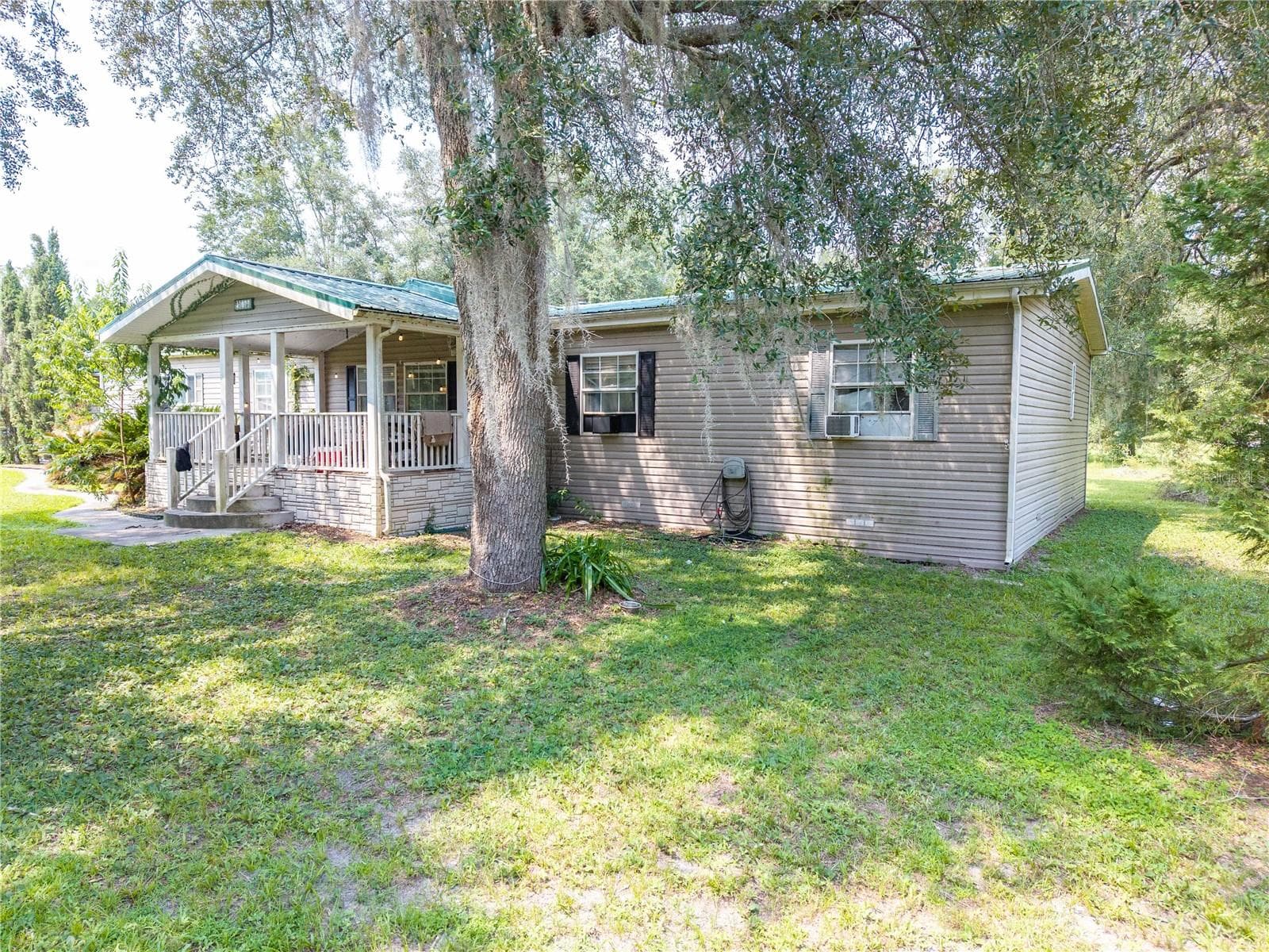 Manufactured Home at 13573 98TH ST, LIVE OAK, photo 3 of 25