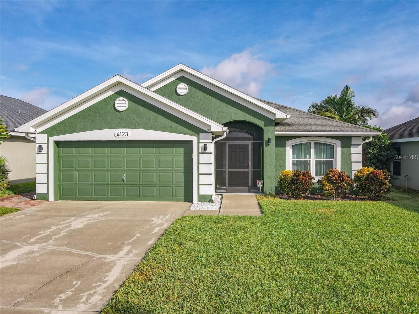 Single Family Residence at 4123 ISLAND LAKES DR, WINTER HAVEN, photo 2 of 48