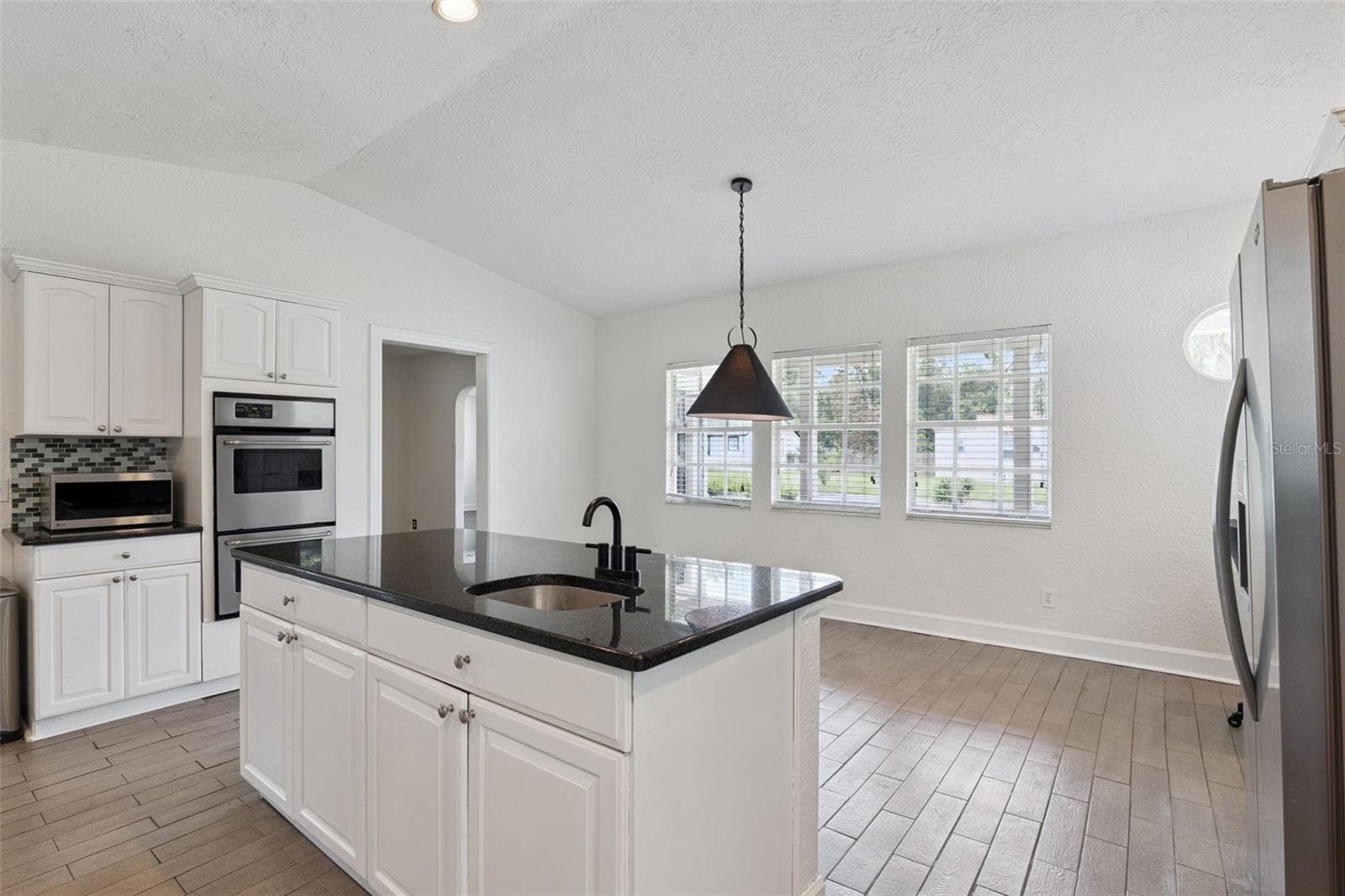Single Family Residence at 207 S SUMMERLIN AVE, SANFORD, photo 15 of 50