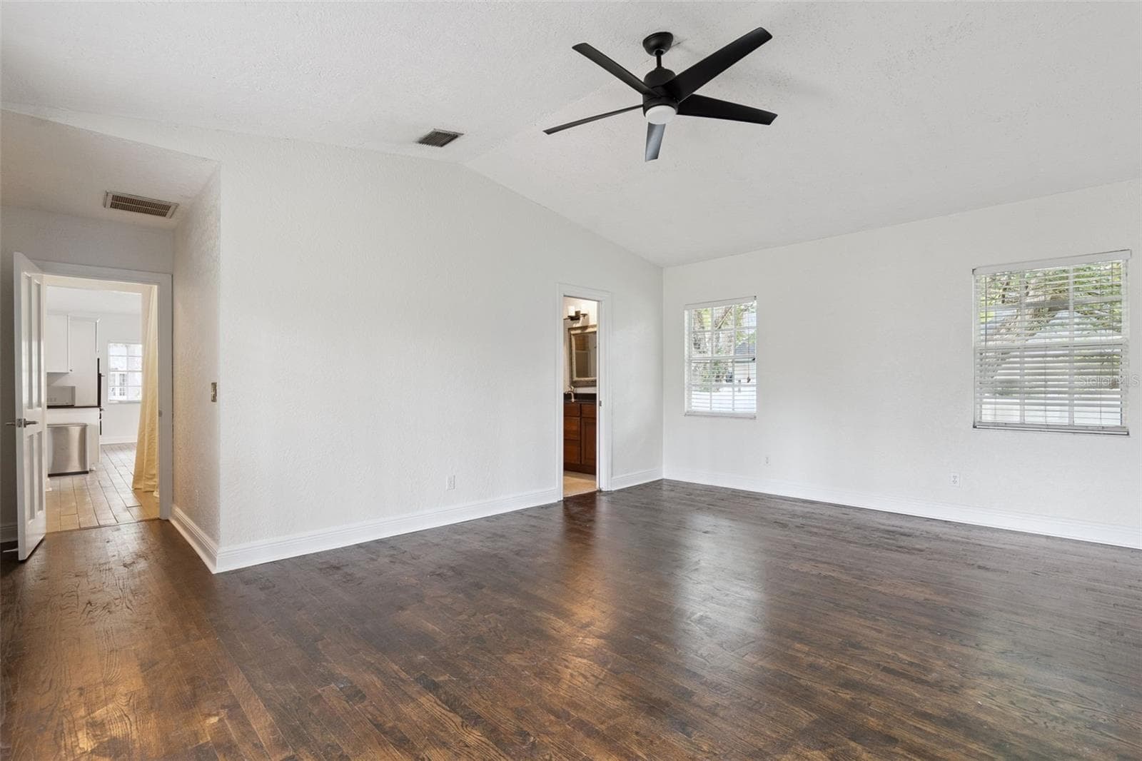 Single Family Residence at 207 S SUMMERLIN AVE, SANFORD, photo 27 of 50