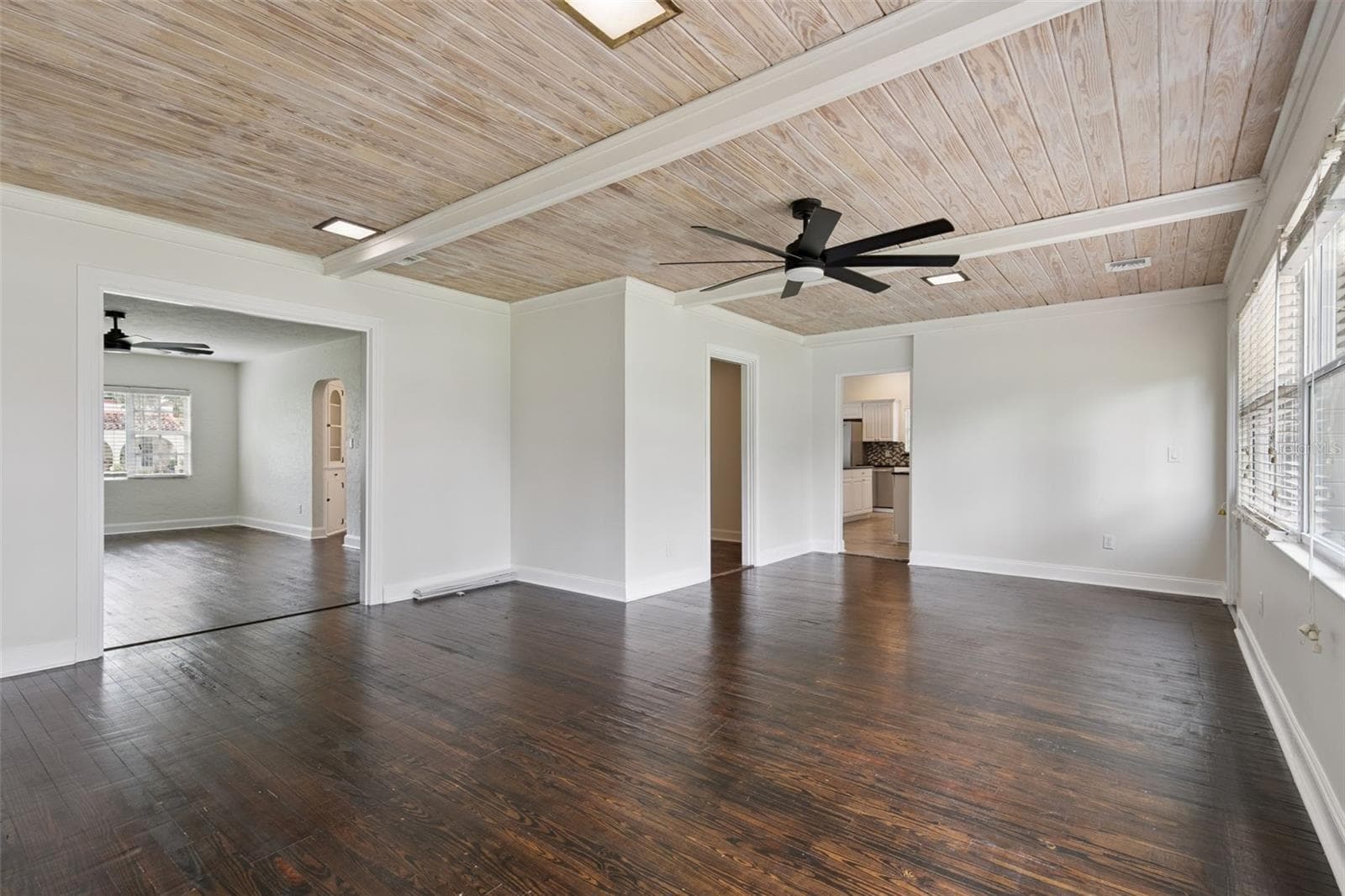 Single Family Residence at 207 S SUMMERLIN AVE, SANFORD, photo 22 of 50
