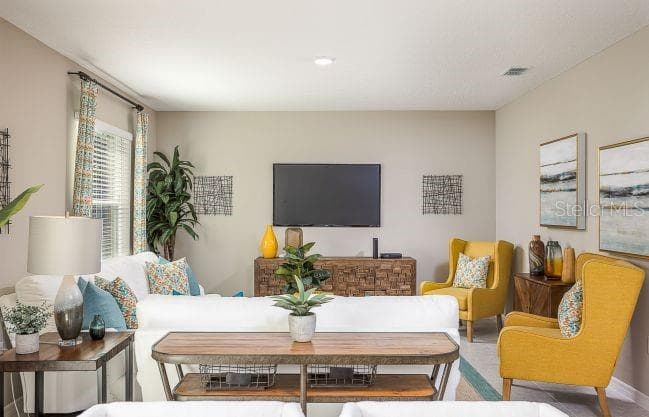 Model home - actual features may vary. - 621 BROADOAK DR, DUNDEE