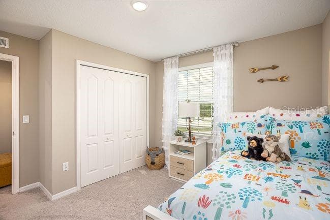 Model home - actual features may vary. - 621 BROADOAK DR, DUNDEE