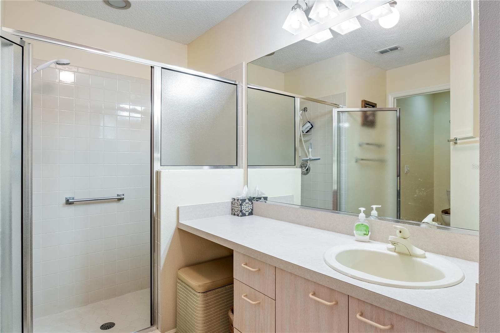 Primary Bath - 631 ENCONTO ST, THE VILLAGES