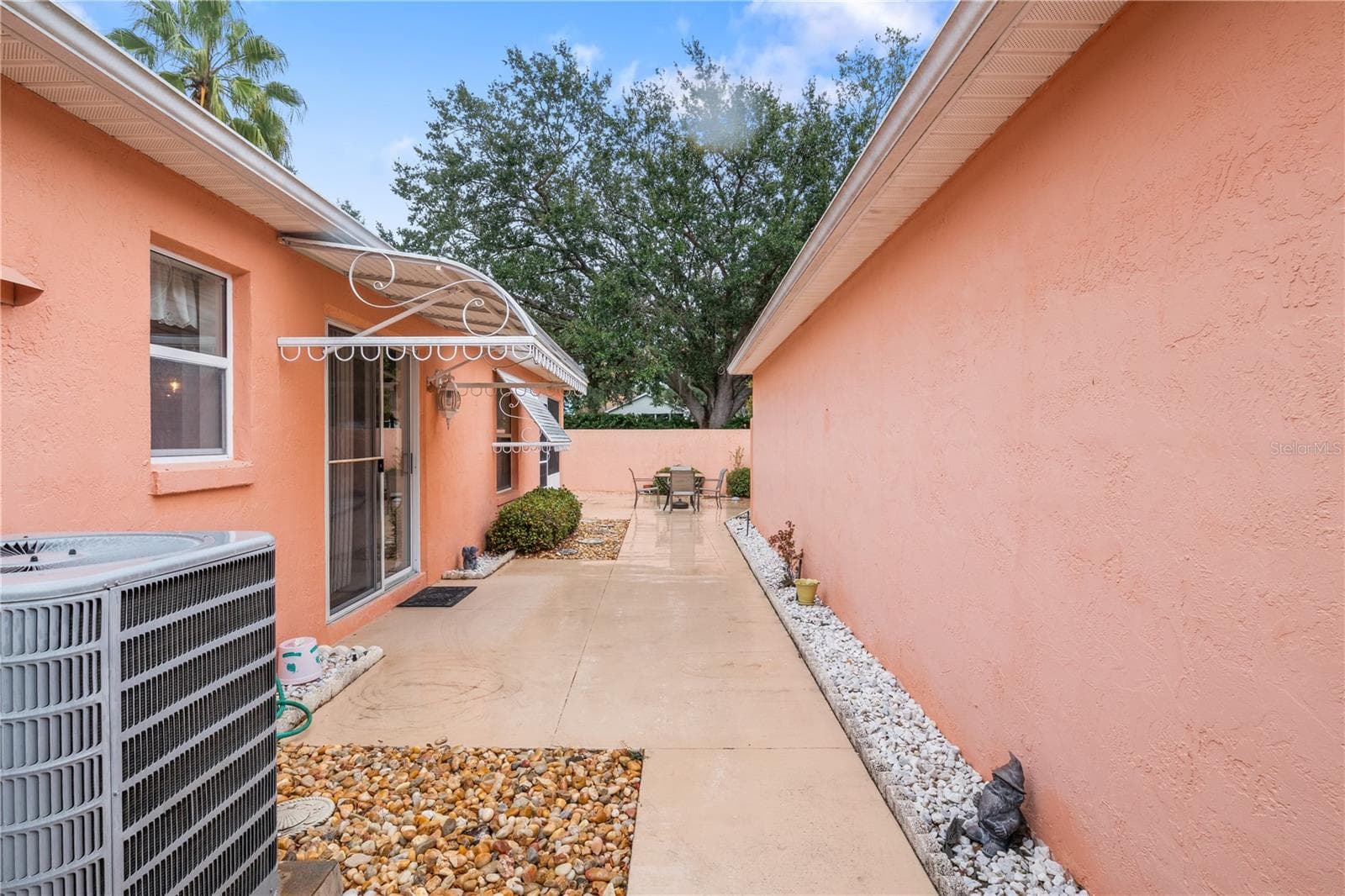 Villa at 631 ENCONTO ST, THE VILLAGES, photo 24 of 31