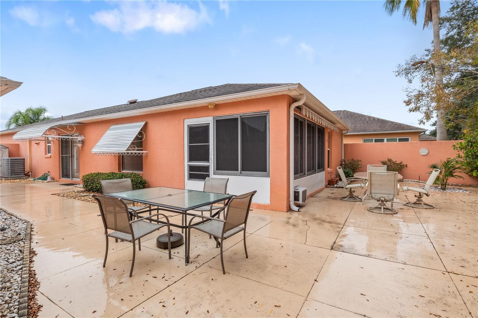 Villa at 631 ENCONTO ST, THE VILLAGES, photo 25 of 31