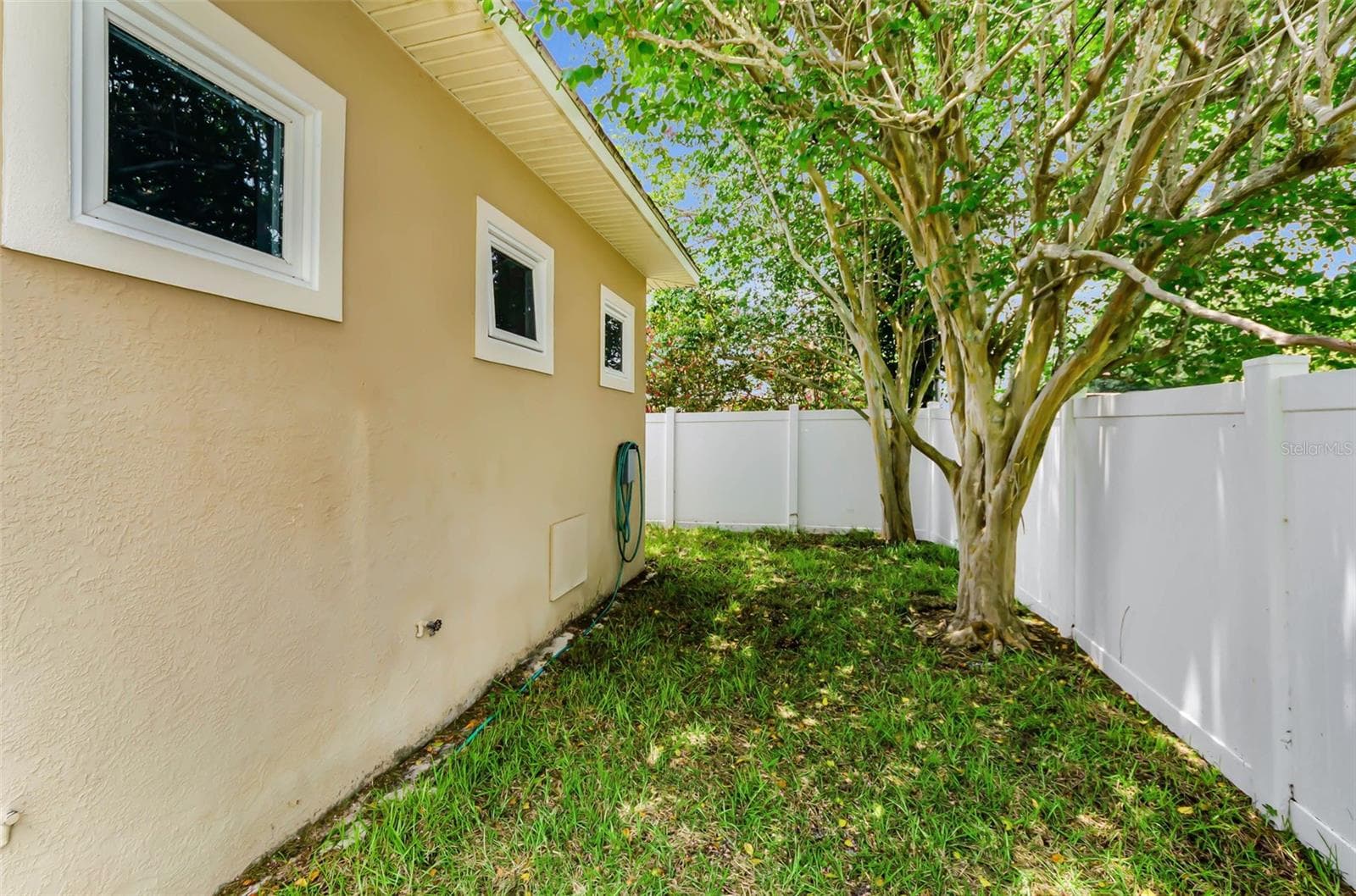 Impact Windows throughout! - 1888 BUGLE LN, CLEARWATER