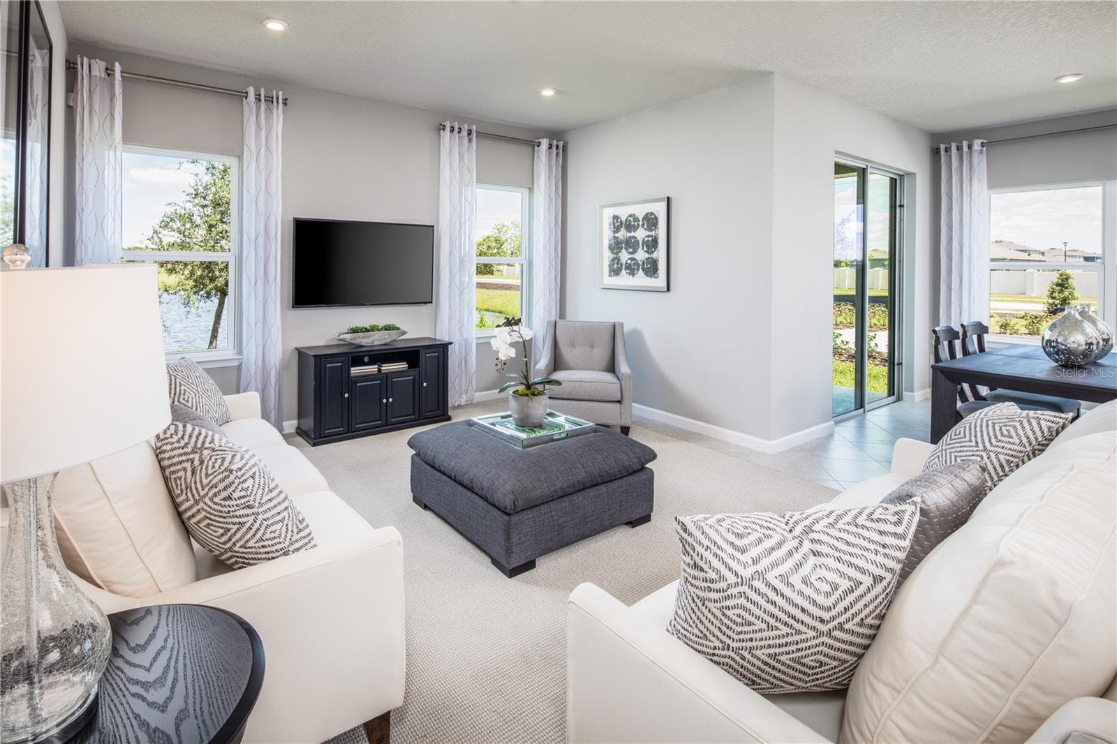 Single Family Residence at 2236 LABRADOR LOOP, WINTER HAVEN, photo 2 of 21