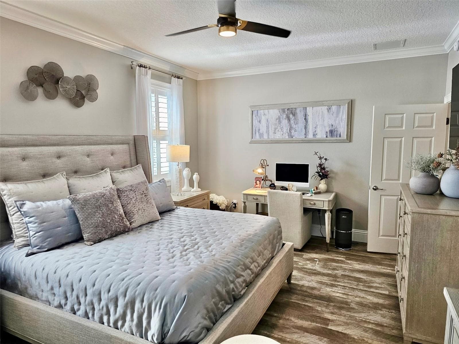 Single Family Residence at 1040 COTTAGE DR, THE VILLAGES, photo 13 of 25