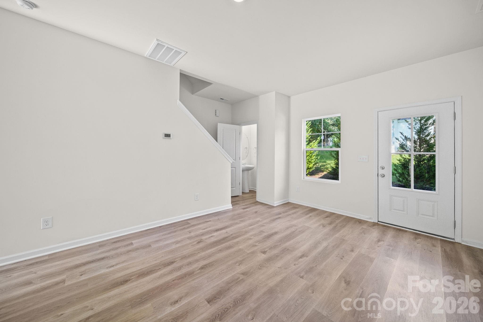 Great Room Unit A - 511 N Hill Street, Dallas