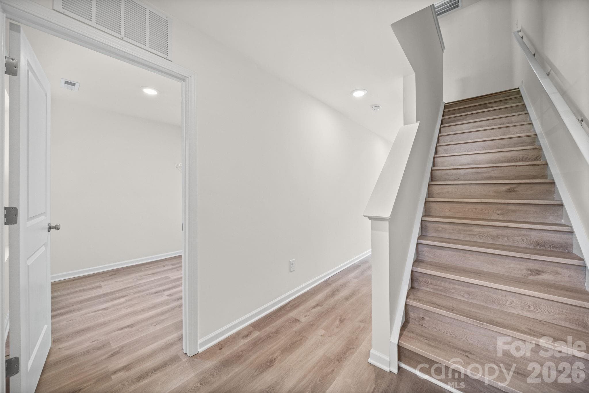 Staircase - 511 N Hill Street, Dallas