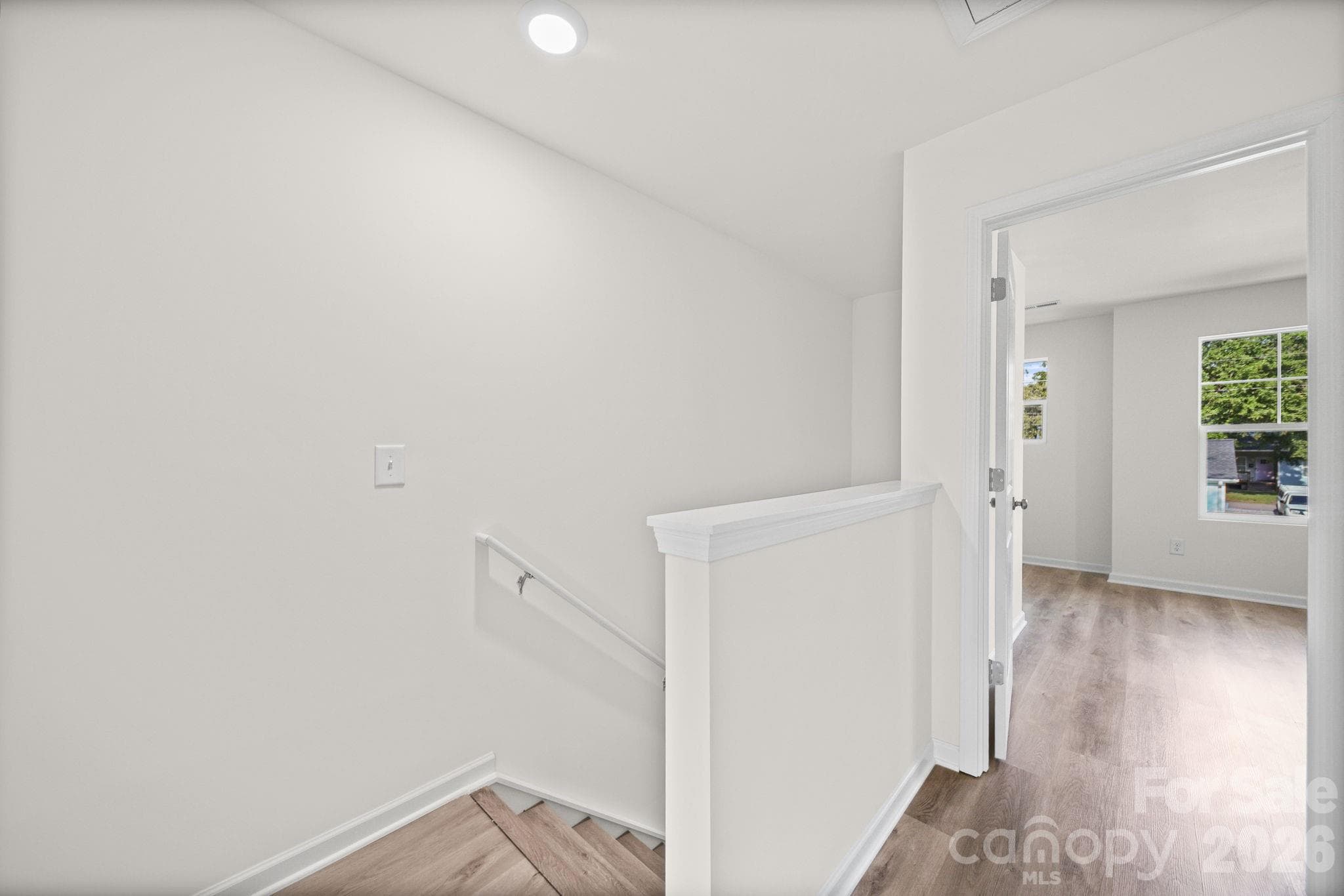 Landing - 511 N Hill Street, Dallas