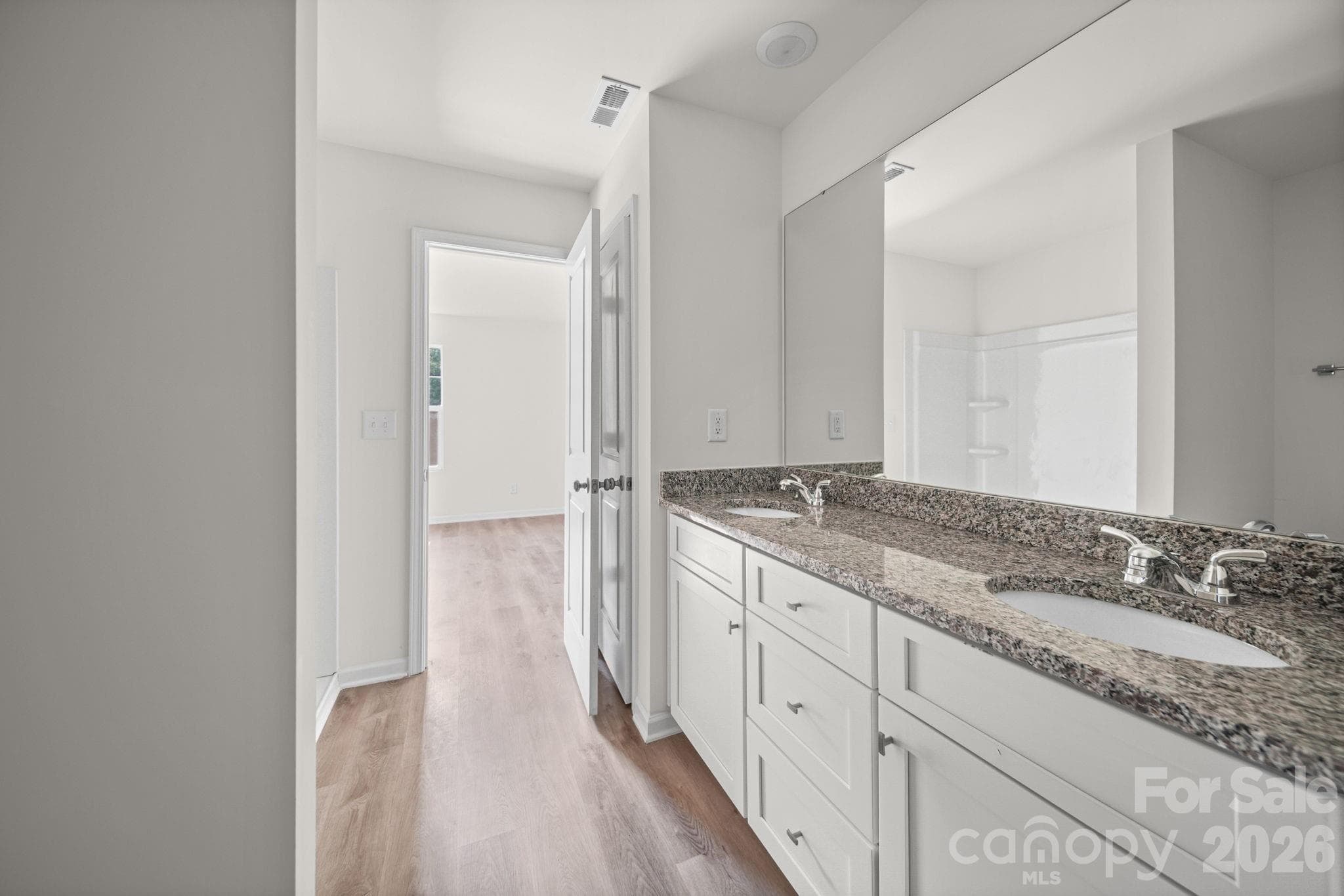 Primary Bathroom - Other Unit - 511 N Hill Street, Dallas