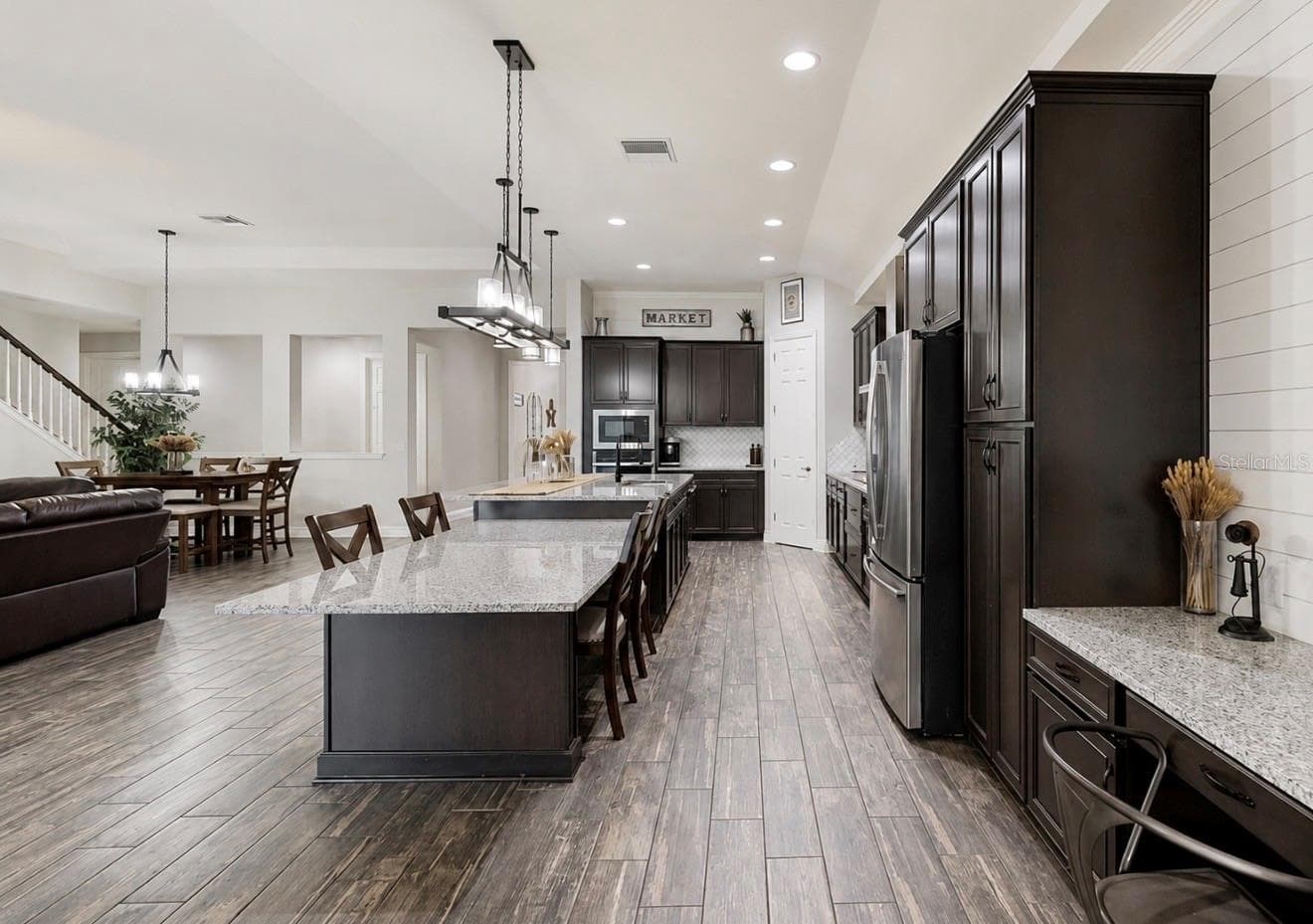 Single Family Residence at 13211 WILDFLOWER MEADOW DR, RIVERVIEW, photo 13 of 62