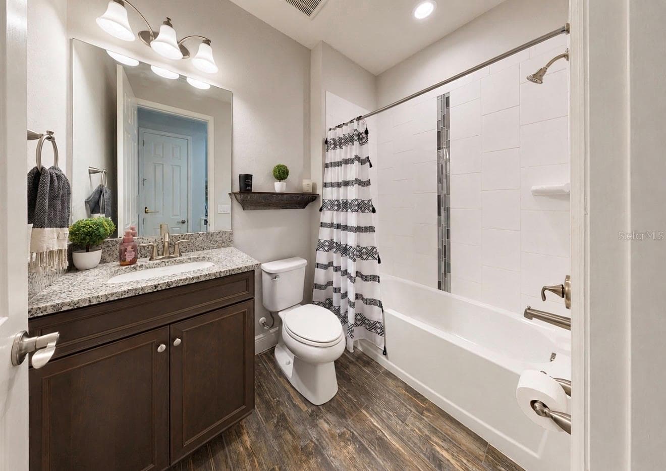 Single Family Residence at 13211 WILDFLOWER MEADOW DR, RIVERVIEW, photo 38 of 62