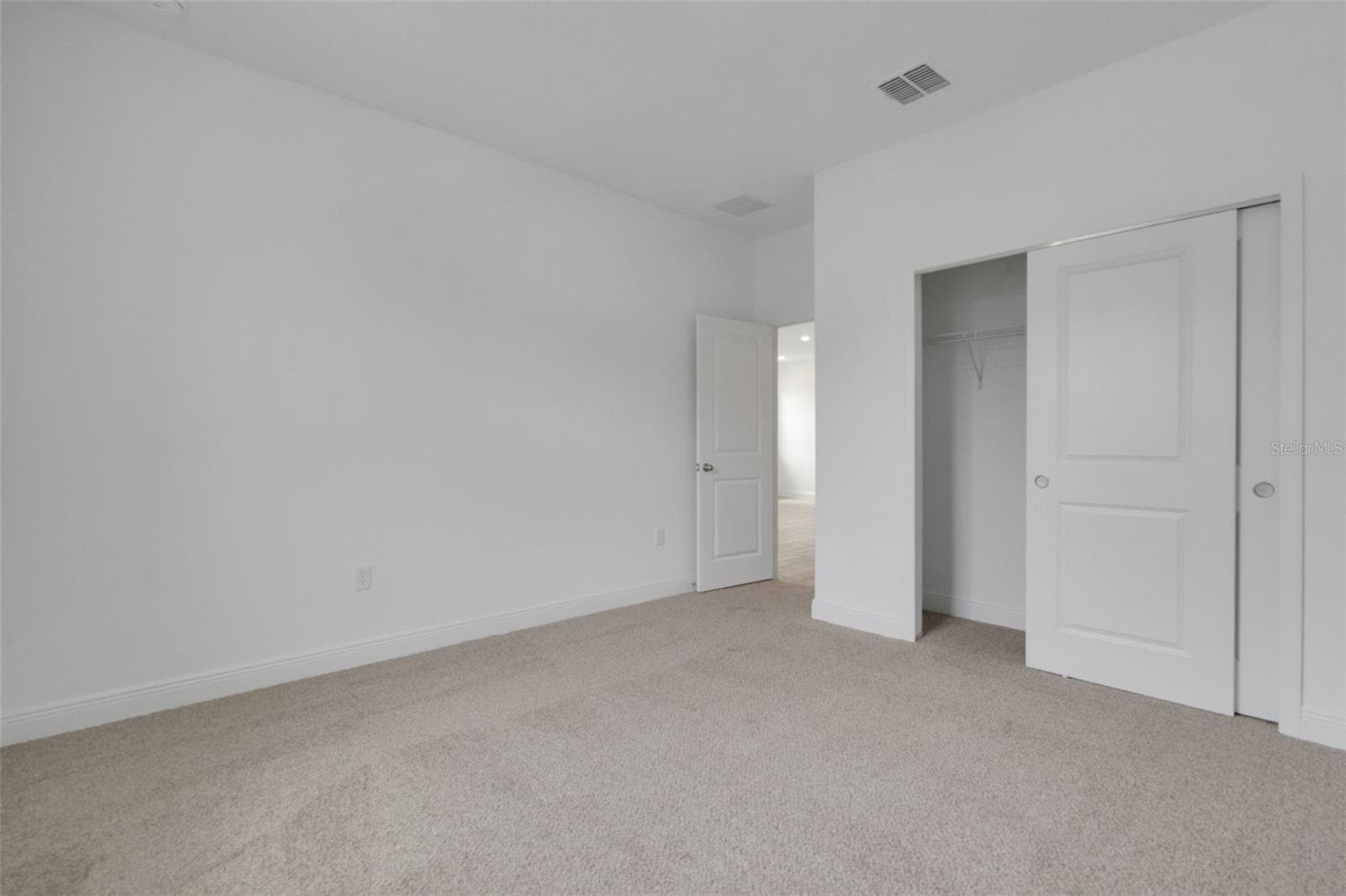 Single Family Residence at 5137 BLANKET FLOWER ST, APOPKA, photo 9 of 35