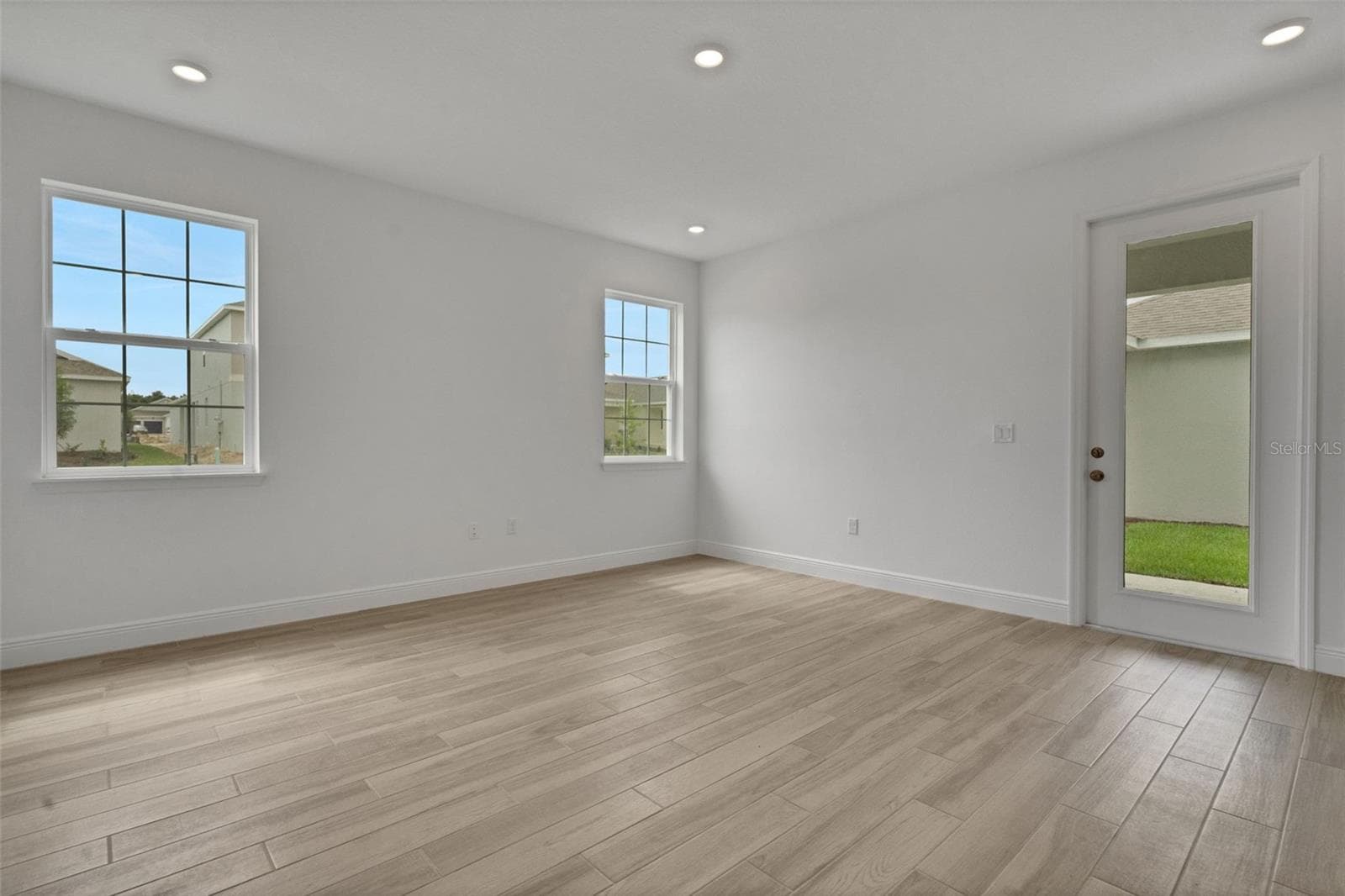 Single Family Residence at 5137 BLANKET FLOWER ST, APOPKA, photo 10 of 35