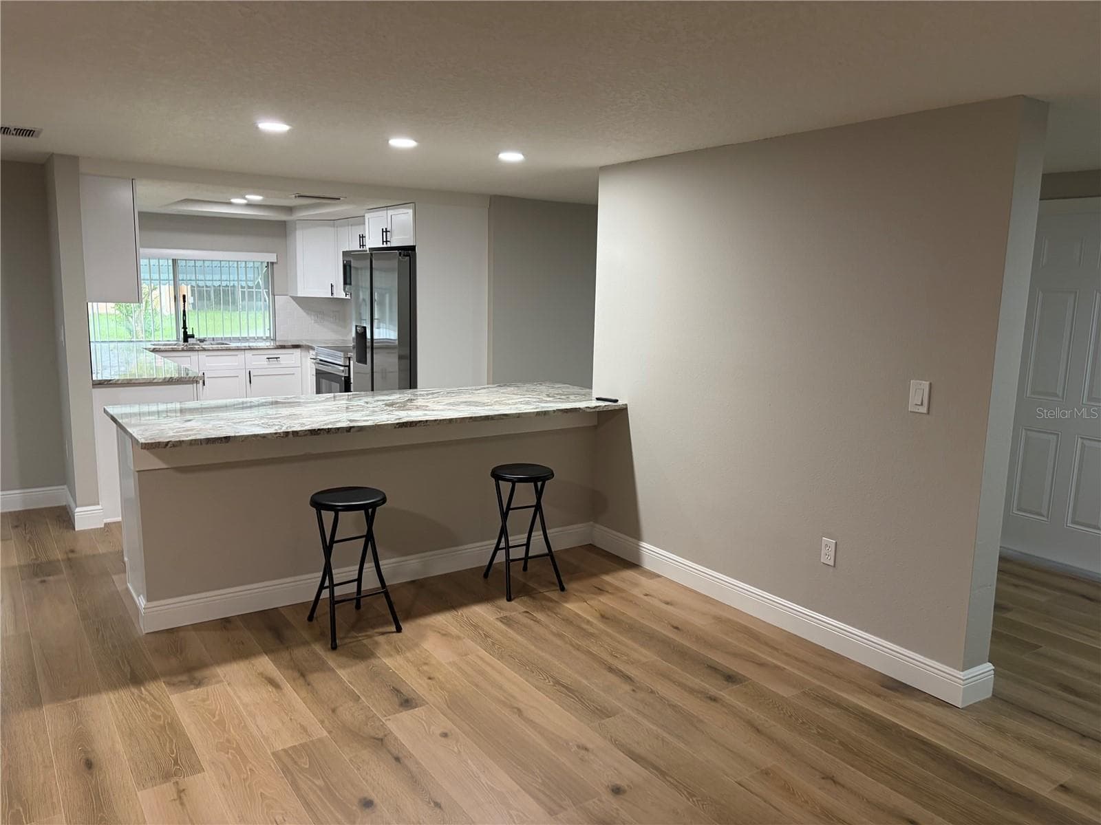 Single Family Residence at 12302 FIELDSTONE LN, HUDSON, photo 5 of 62