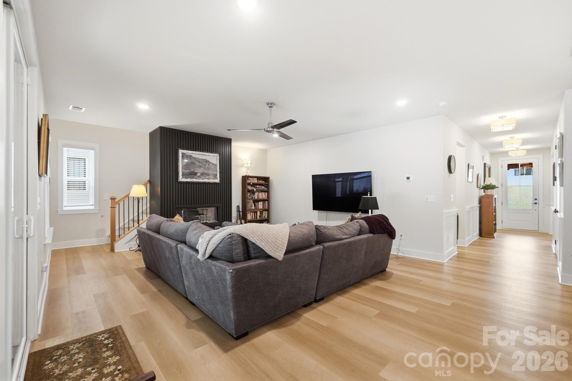 Single Family Residence at 3041 Kinger Lane, Matthews, photo 10 of 47