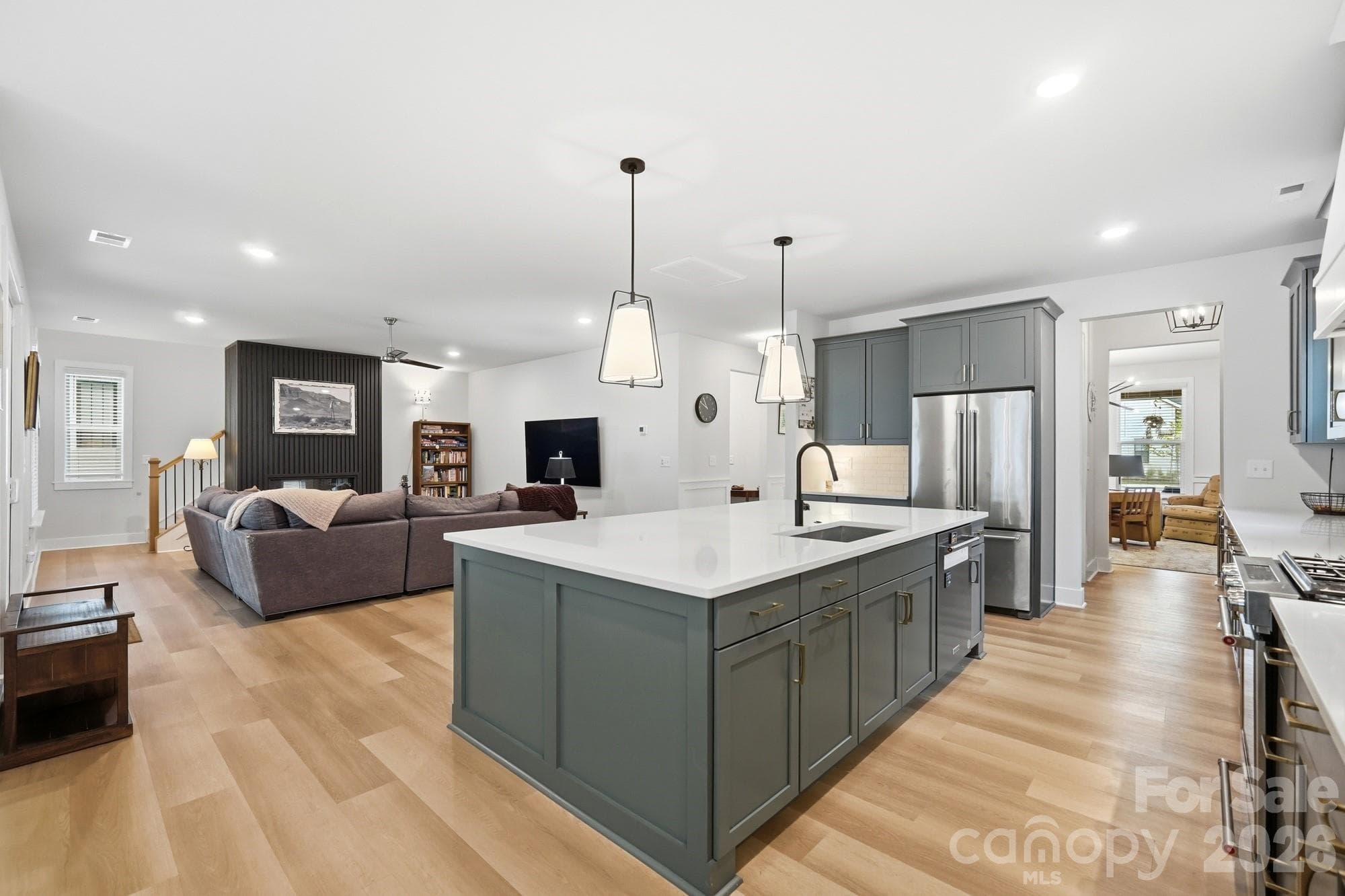 Single Family Residence at 3041 Kinger Lane, Matthews, photo 14 of 47