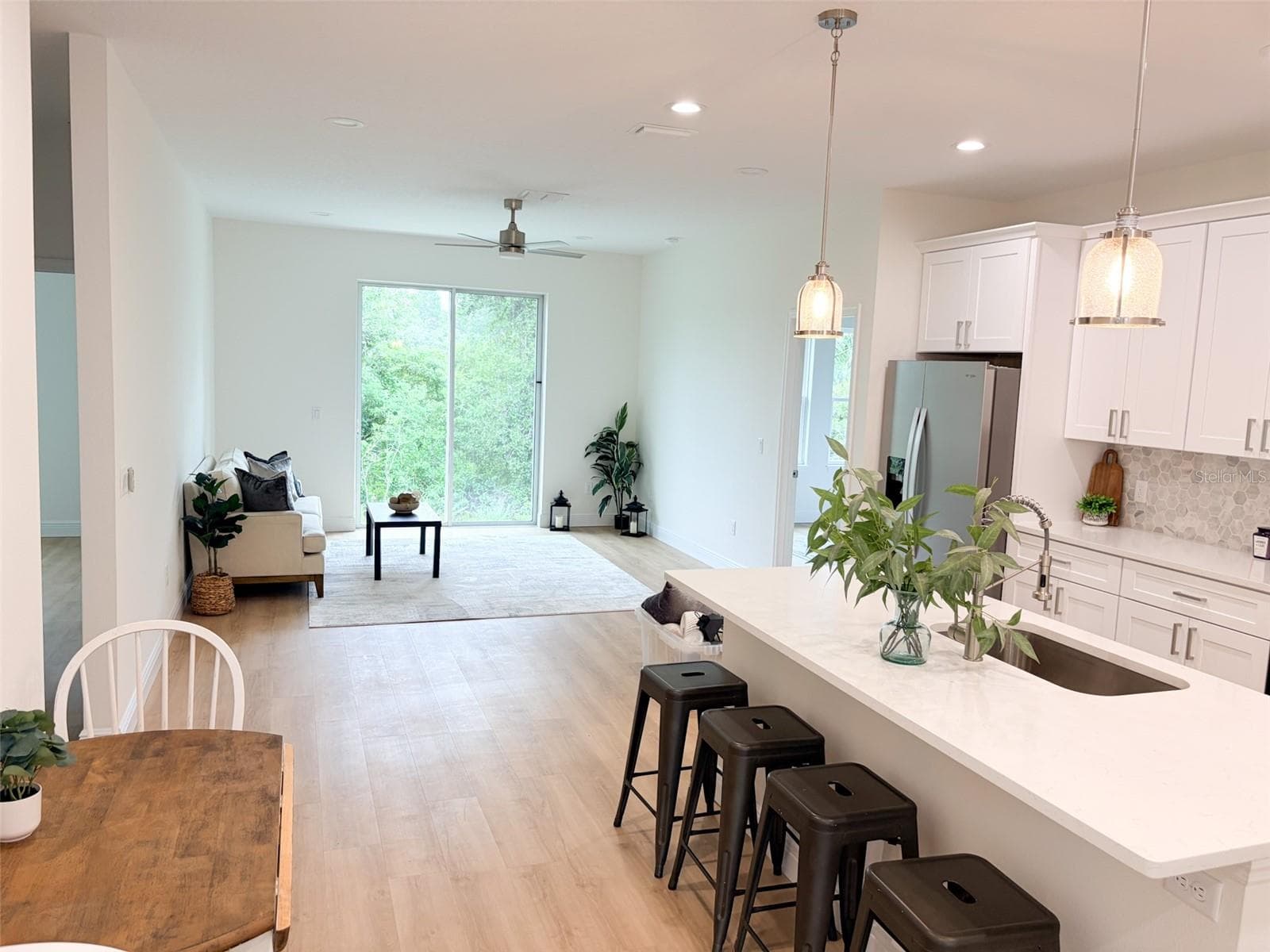 Single Family Residence at 144 11TH AVE, OSTEEN, photo 17 of 46