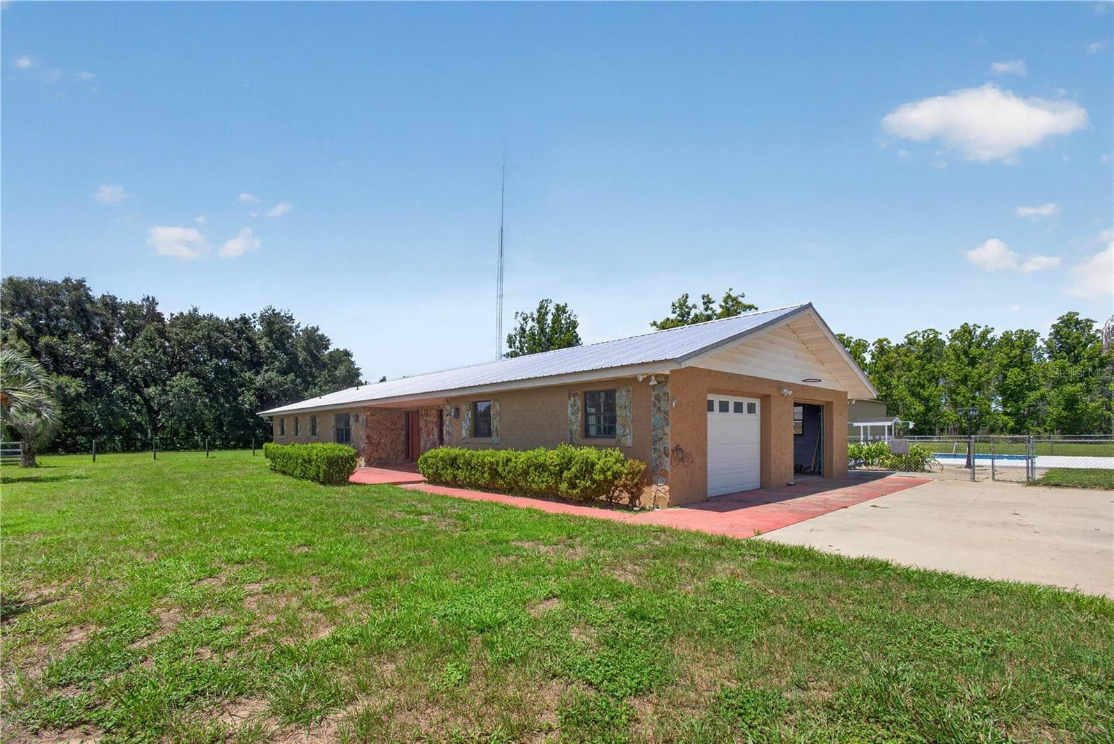 Single Family Residence at 12776 SE 87TH TER, BELLEVIEW, photo 2 of 41