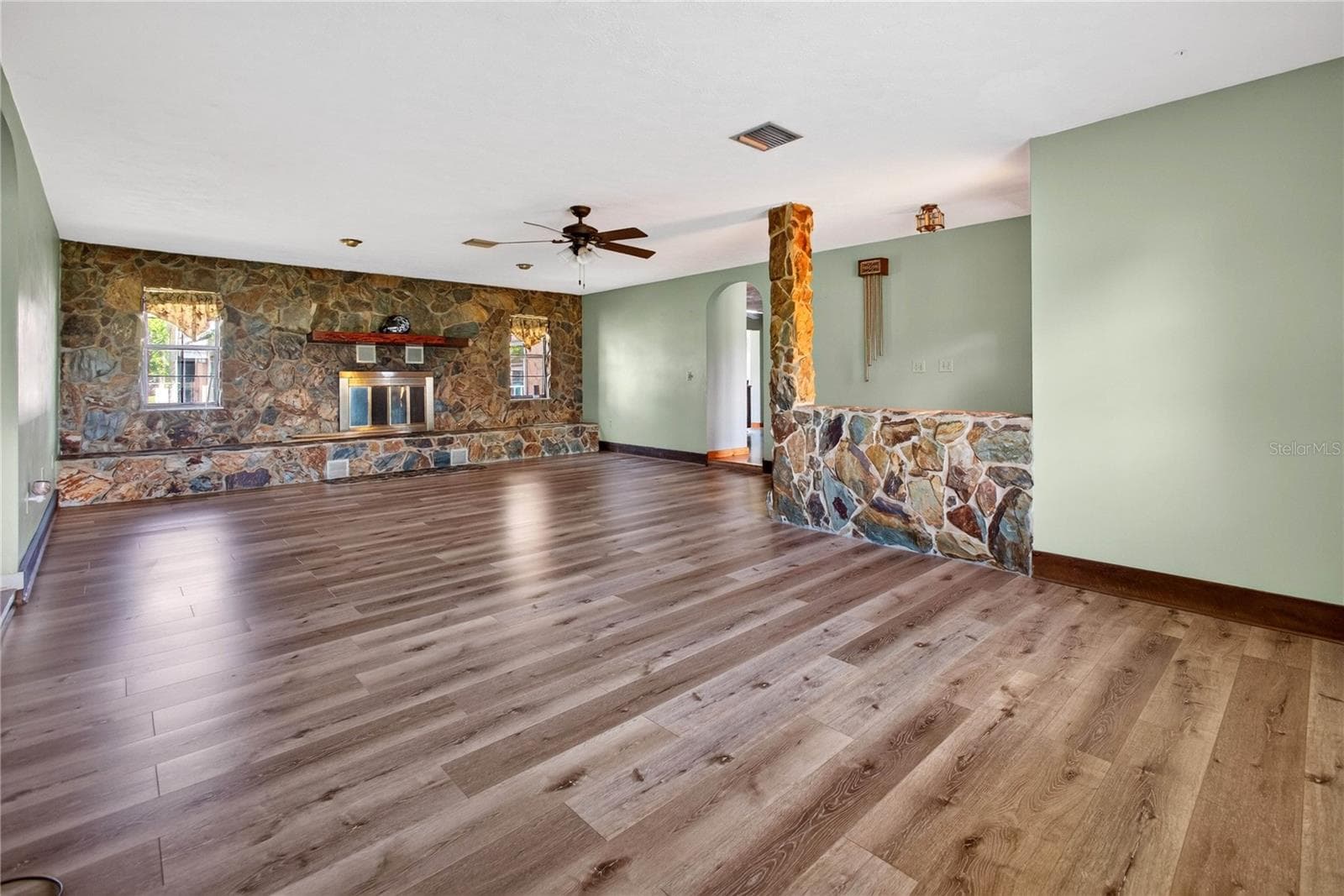 Single Family Residence at 12776 SE 87TH TER, BELLEVIEW, photo 8 of 41