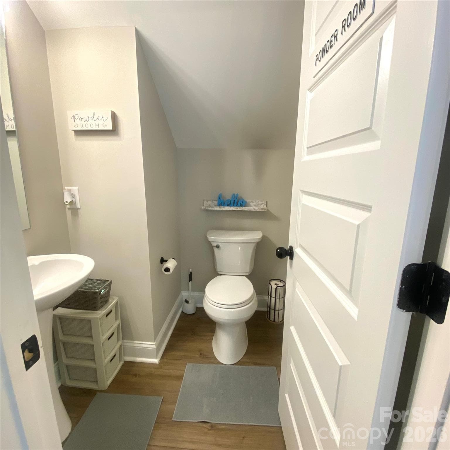 Powder room - 3110 Bellwood Place, Kannapolis