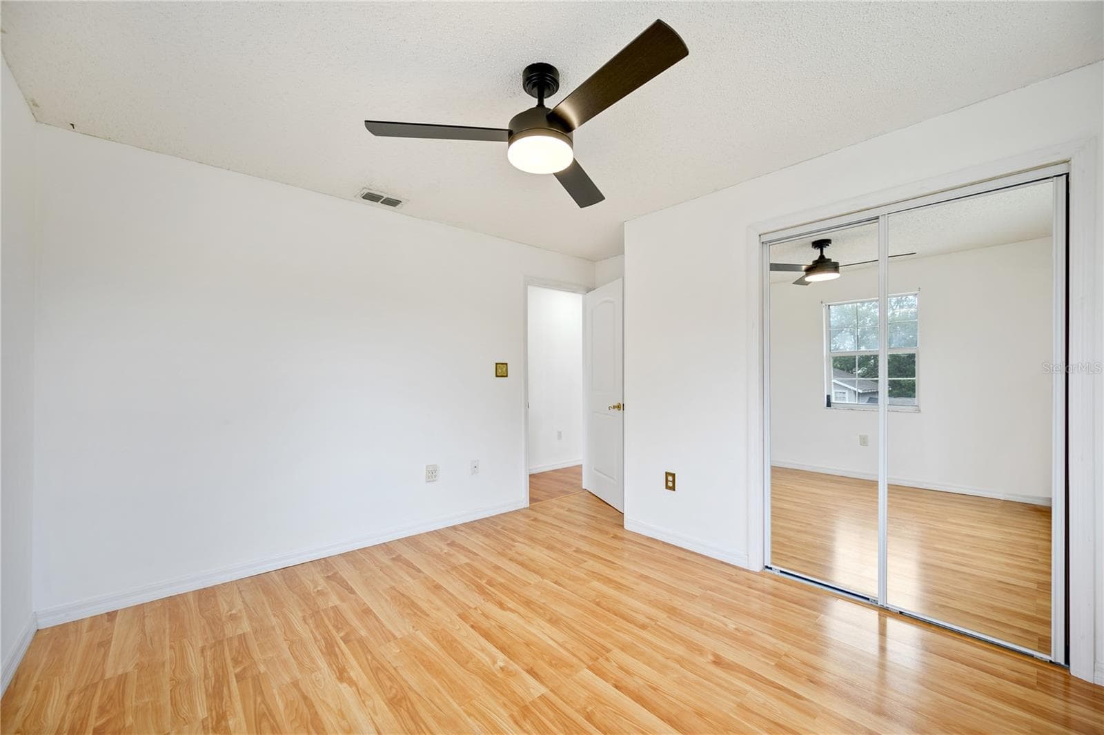 Single Family Residence at 617 KERNEYWOOD ST, LAKELAND, photo 25 of 58