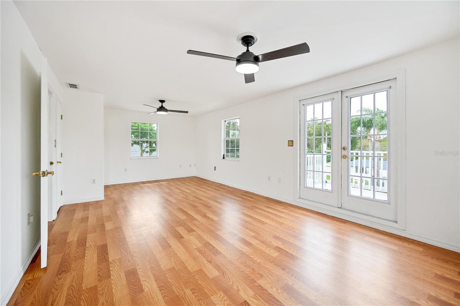 Single Family Residence at 617 KERNEYWOOD ST, LAKELAND, photo 29 of 58