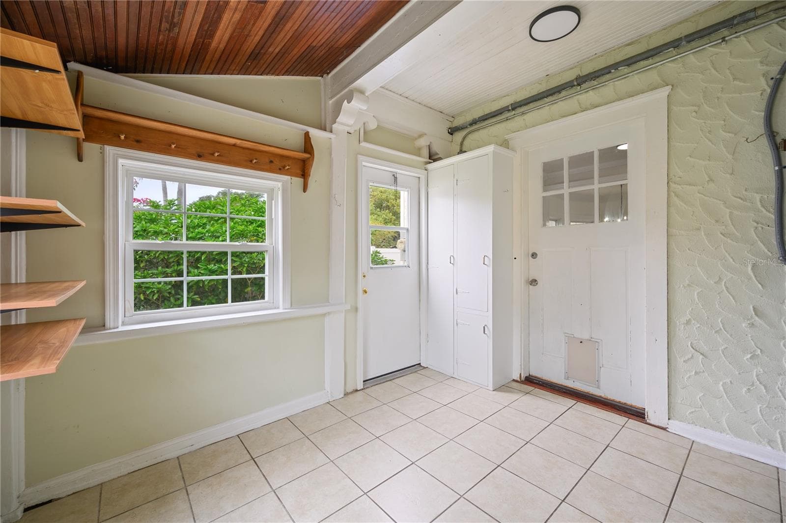 Single Family Residence at 617 KERNEYWOOD ST, LAKELAND, photo 39 of 58